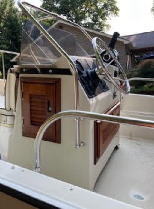 1991 Boston Whaler Montauk