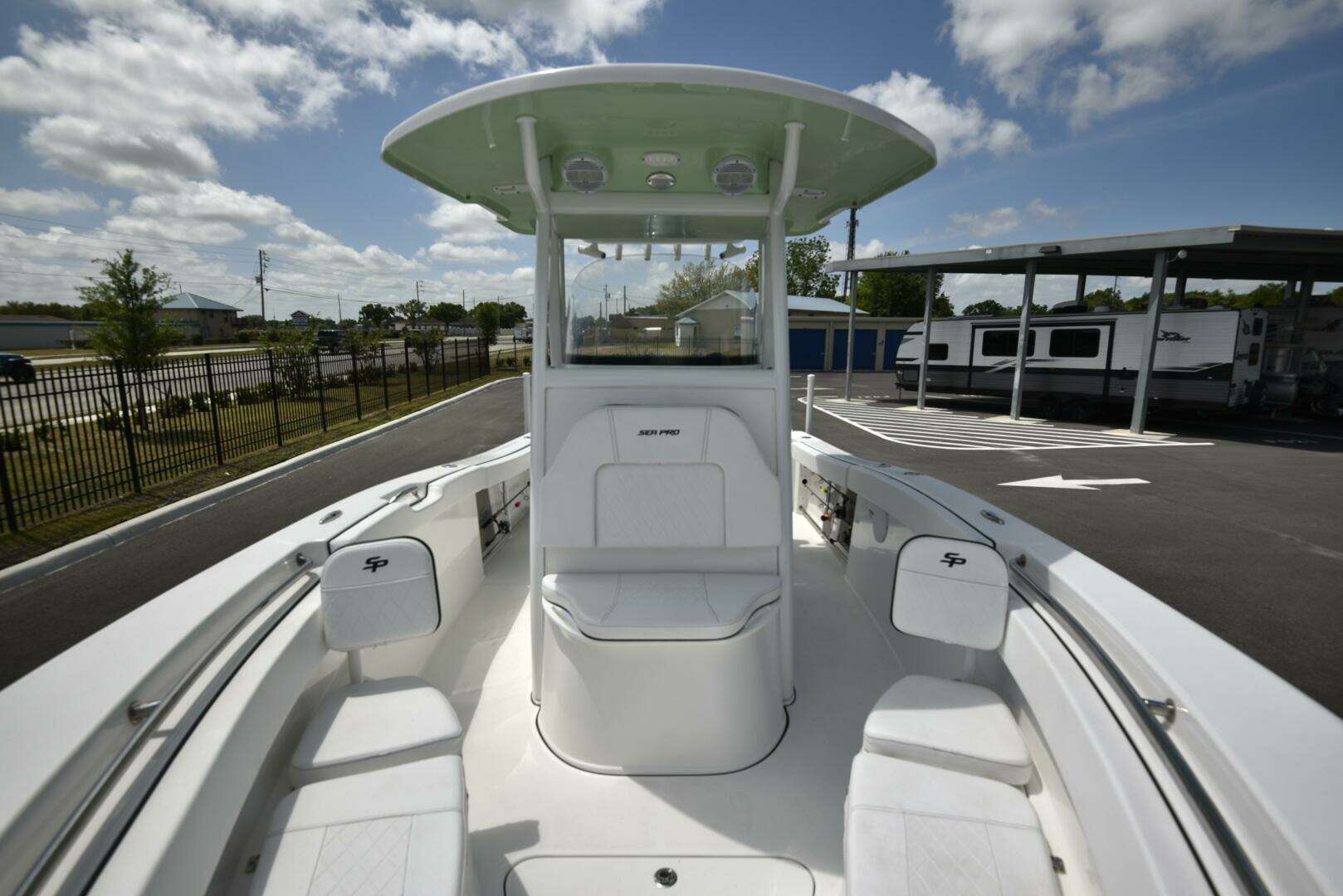 2023 Sea Pro 239 Deep V DLX - Image 3