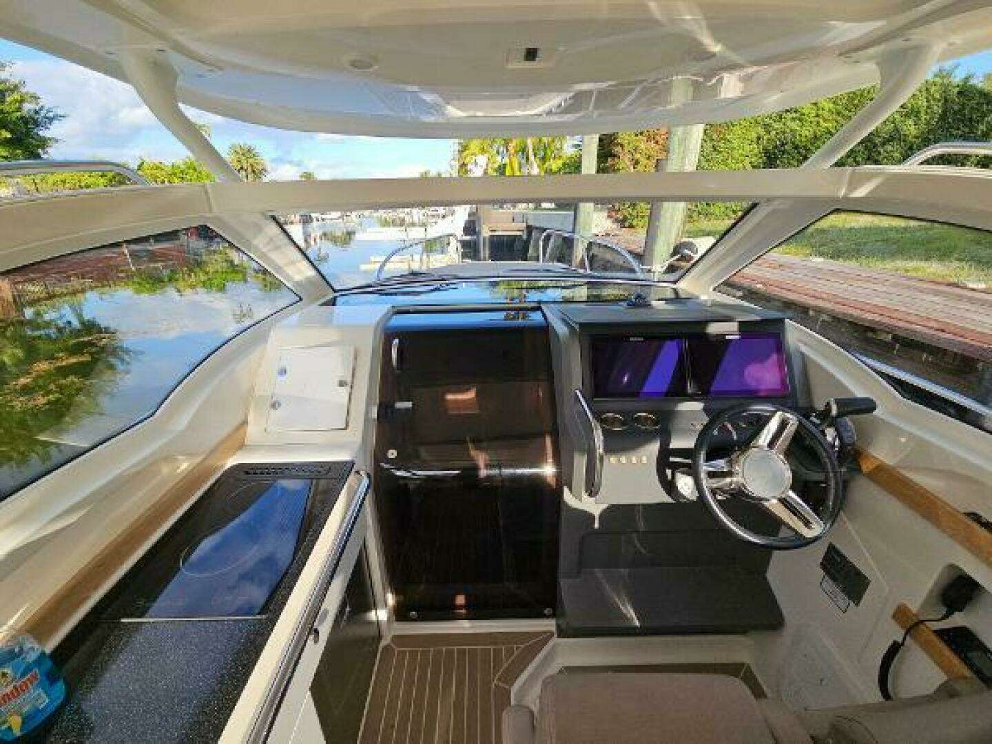 2020 Nimbus Weekender 9 - Image 8