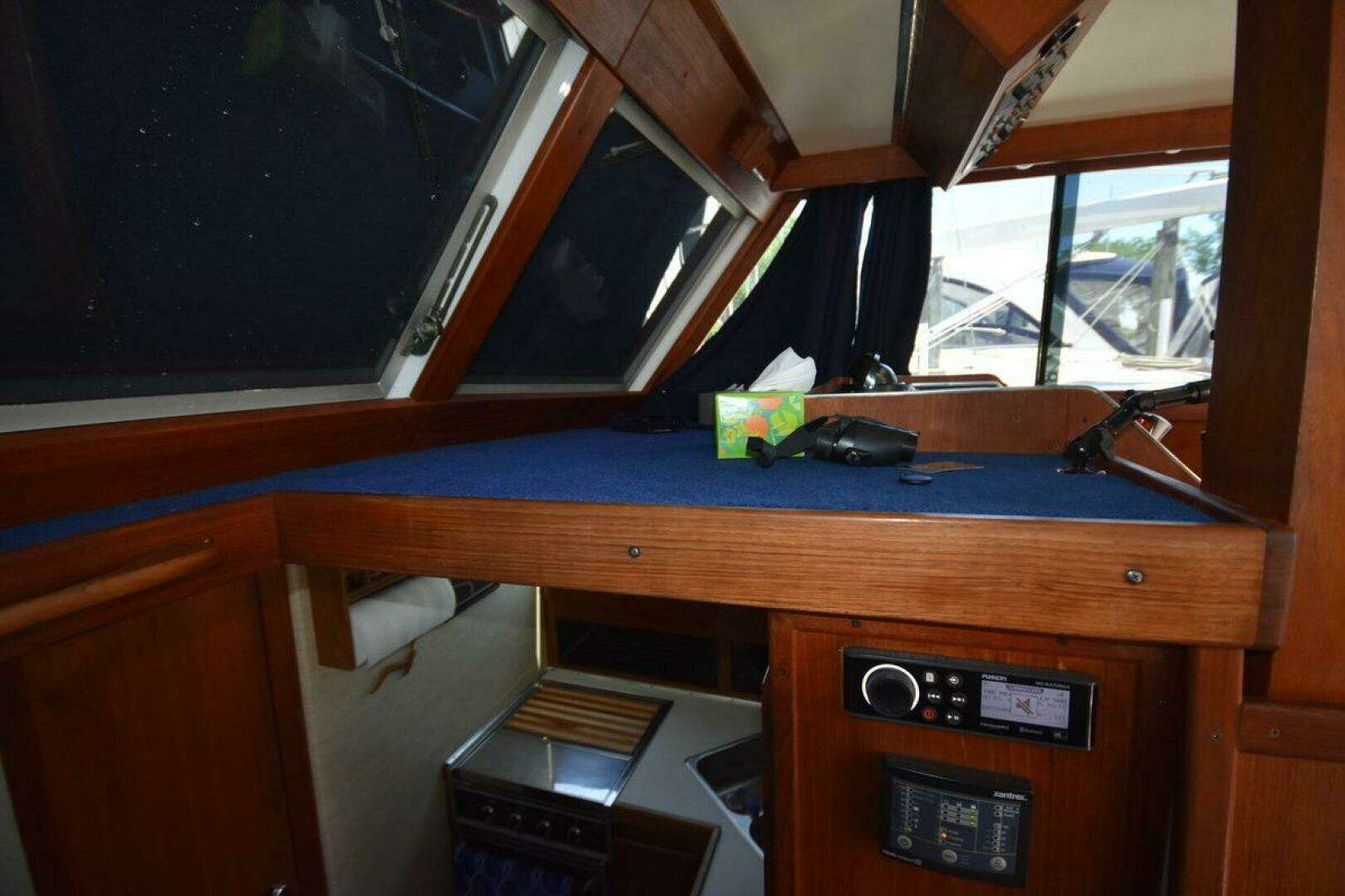 1985 Marinette 39 Double Cabin - Image 62