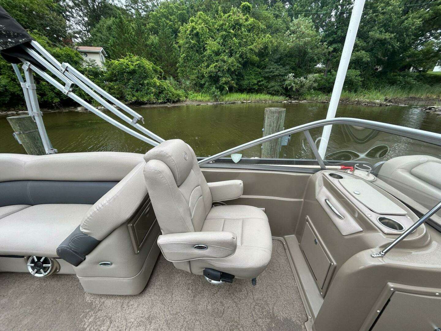 2013 Premier 250 S-Series - Image 6