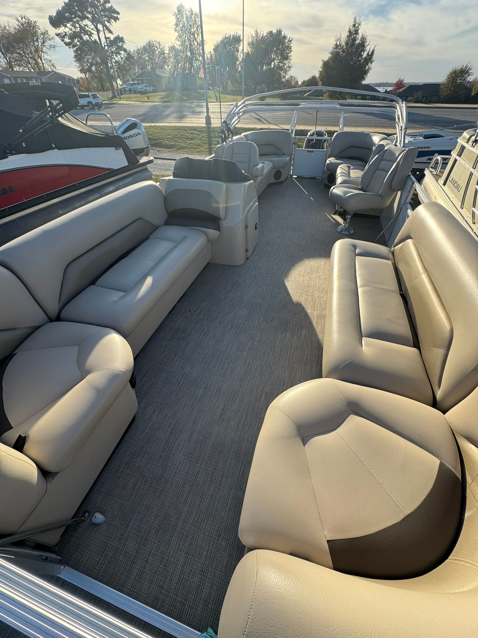 Interior of 2024 Landau Island Breeze 252 pontoon boat.