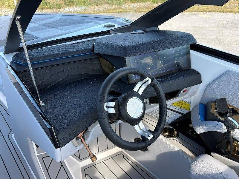 2026 Nautique G25 - 69