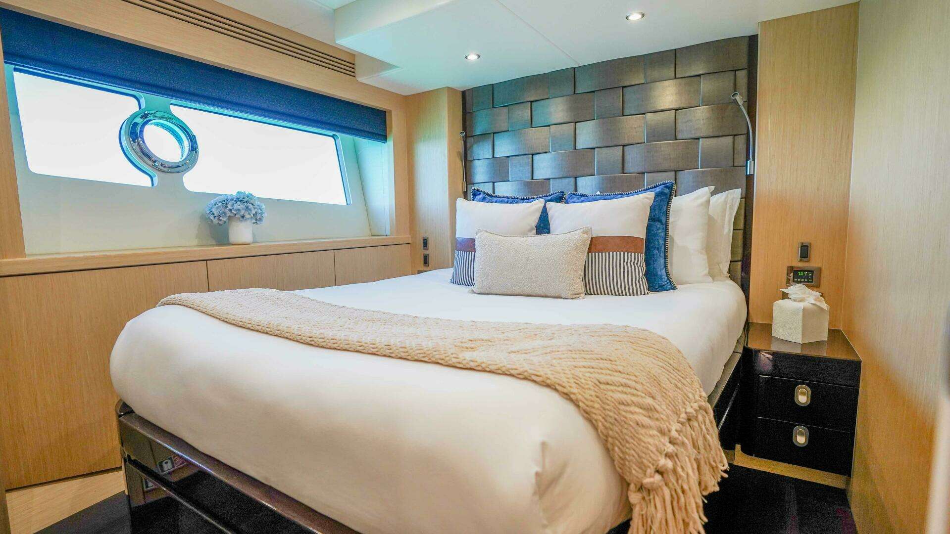 2016 Sunseeker 75 Yacht - Image 50
