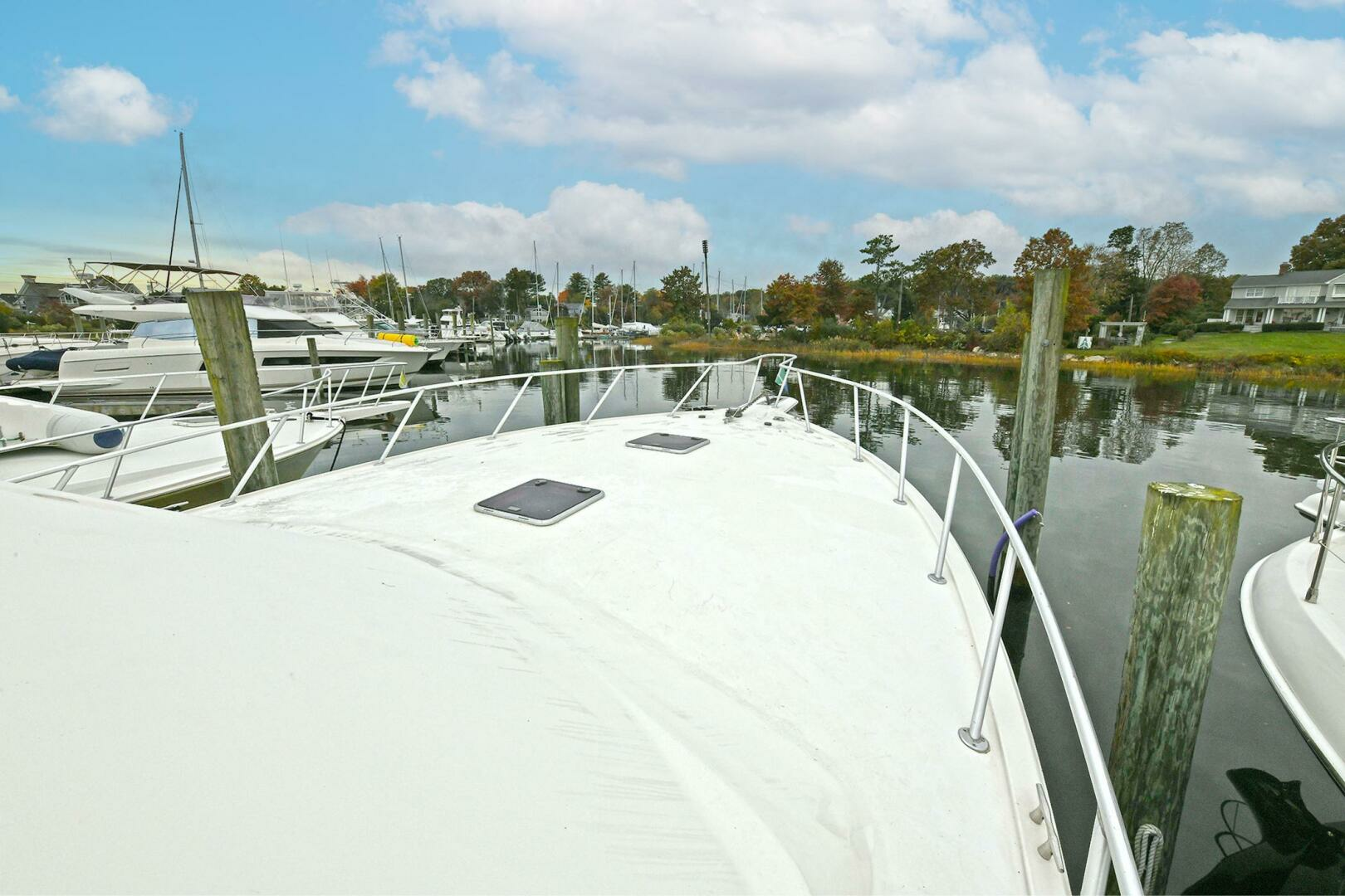 2001 Ocean Yachts 52 Super Sport - Image 30