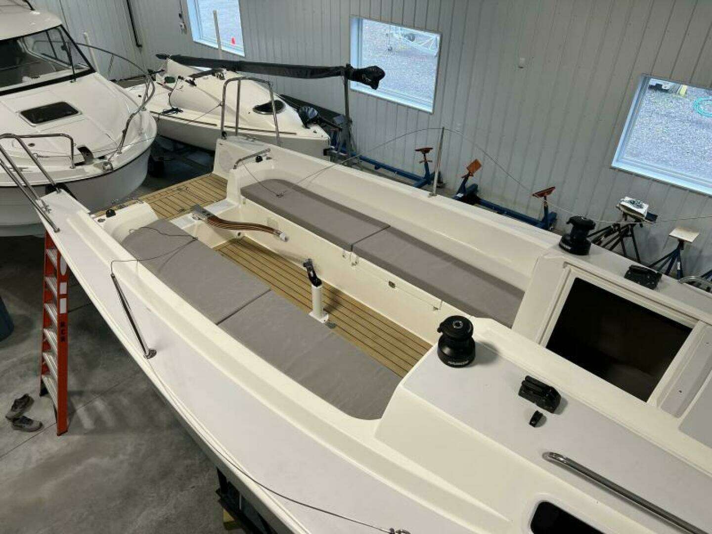 2025 J Boats J/9 - Image 6