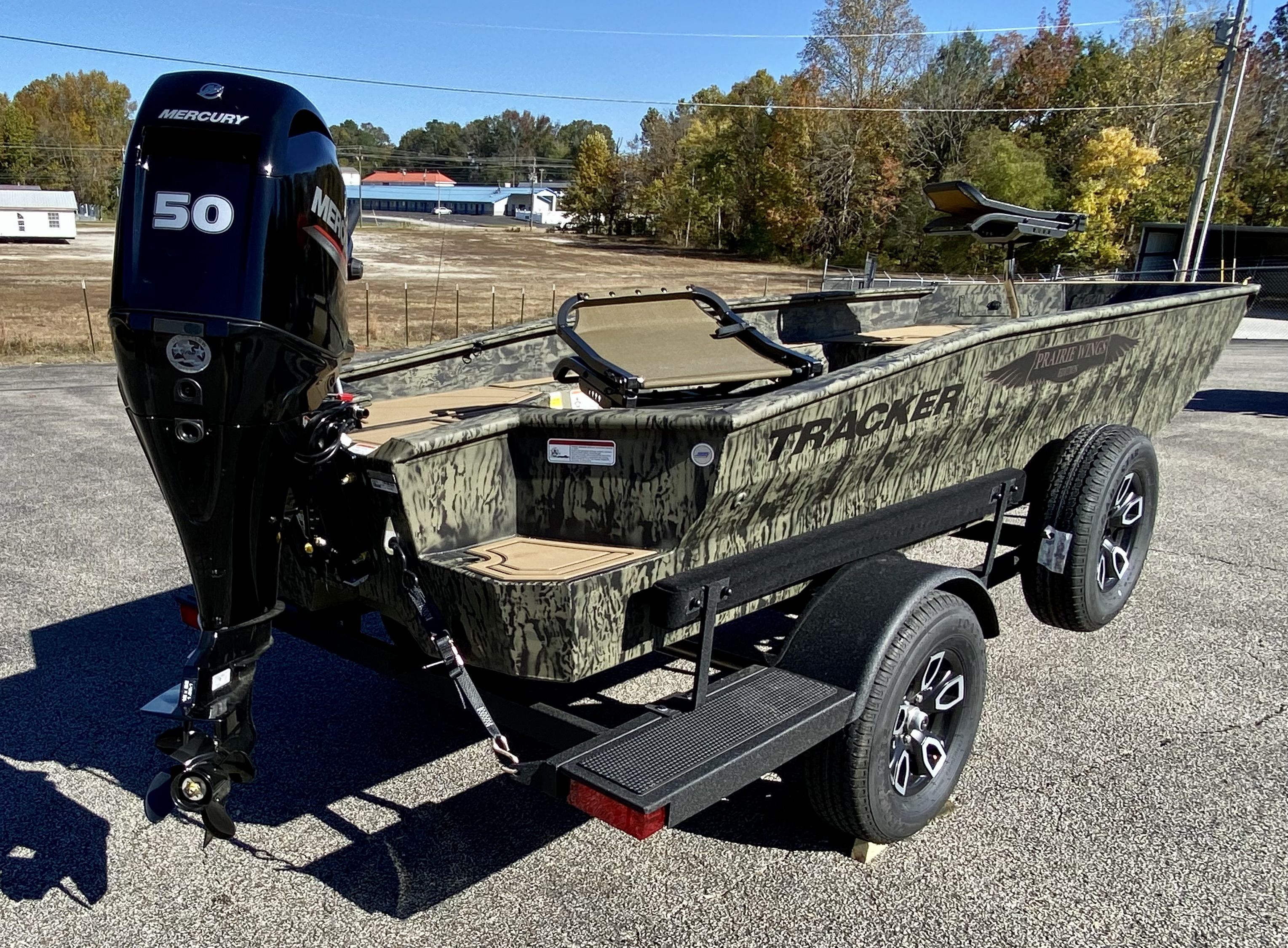 2026 Tracker 1650 T - 11