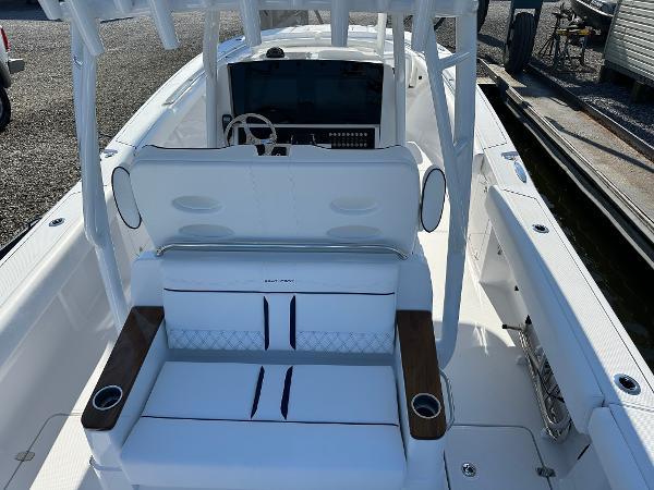 2025 Southport 33 FE boat interior with white seating and modern helm.