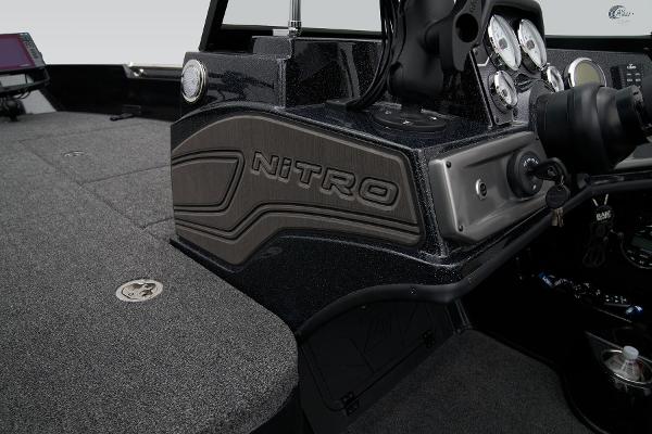 2026 Nitro ZV20 Pro - 25