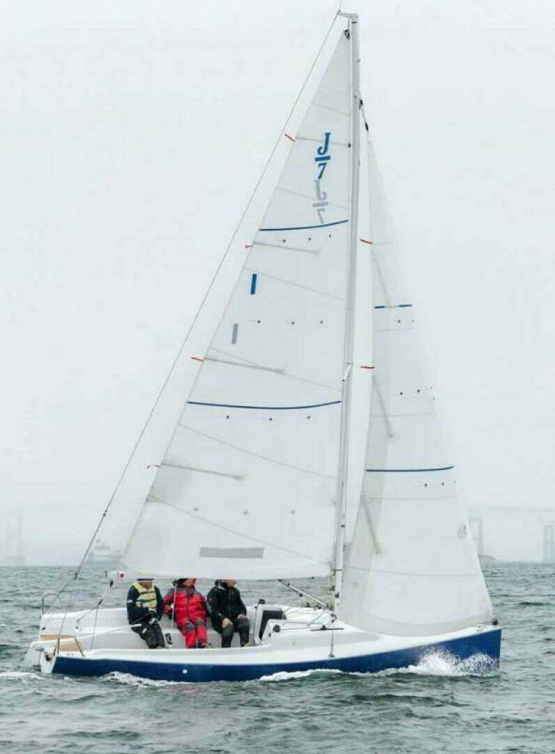 2026 J Boats J/7 - Image 9