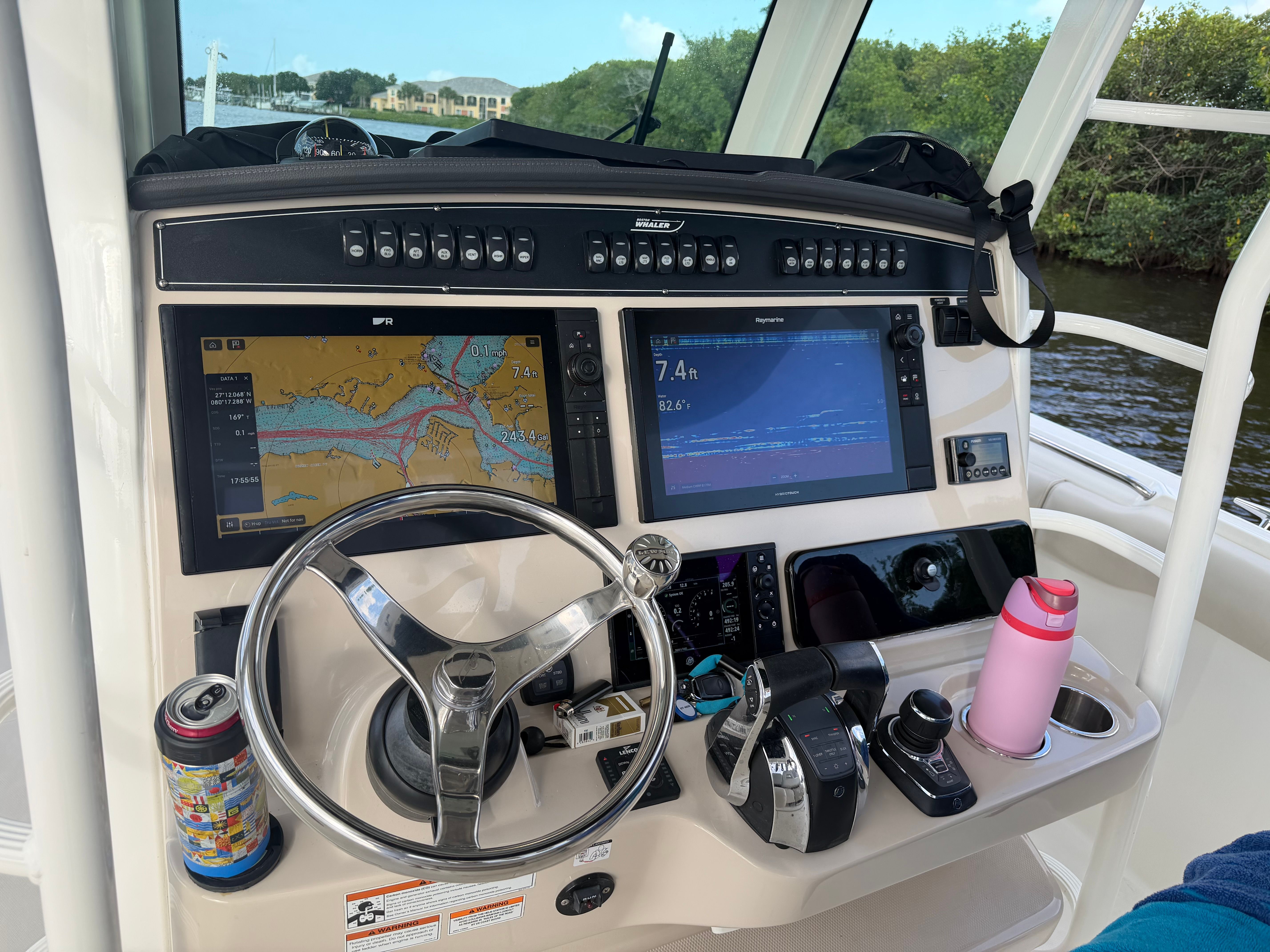 2021 Boston Whaler 330 Outrage - 38