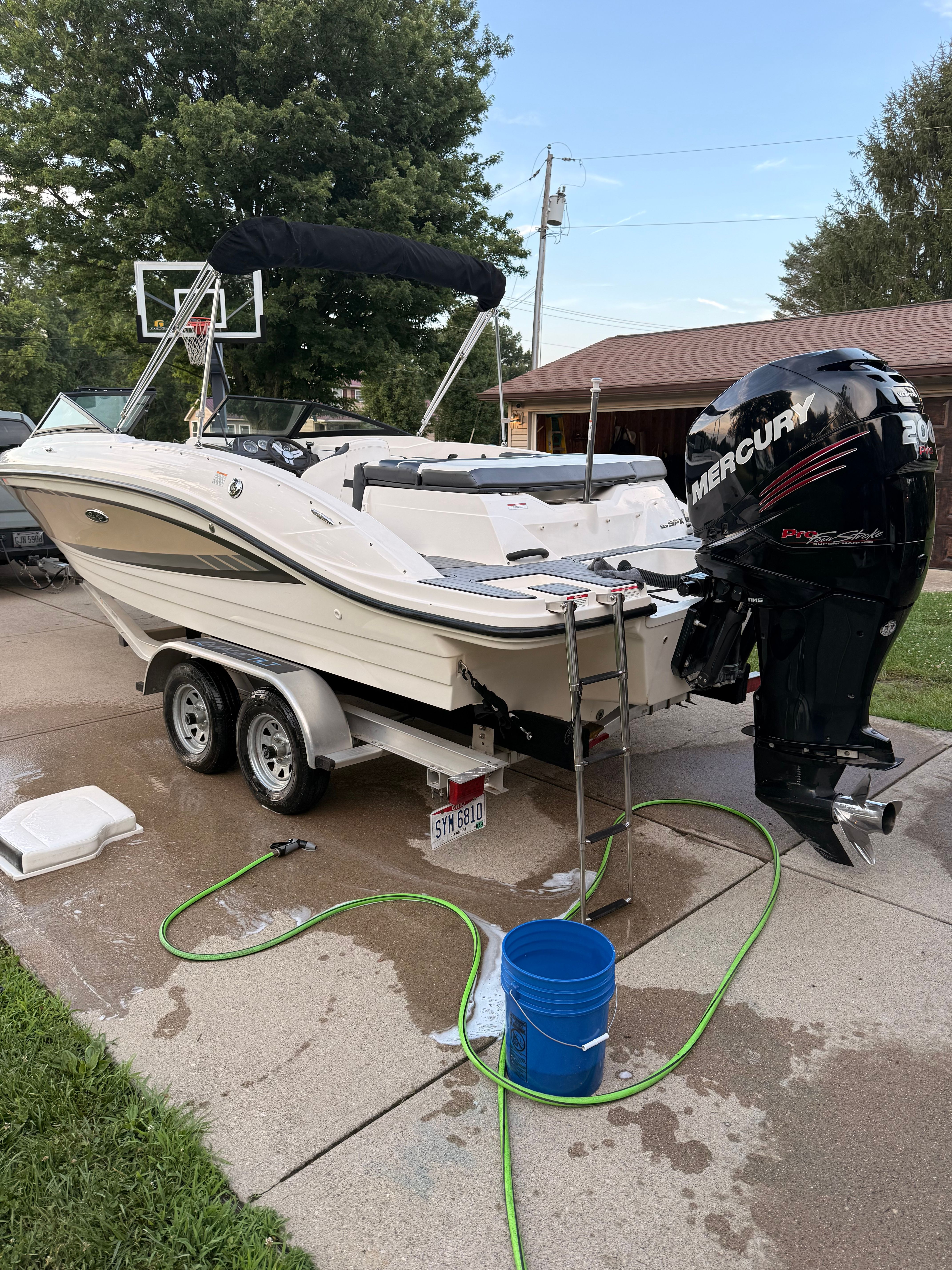2016 Sea Ray SPX 210 Outboard