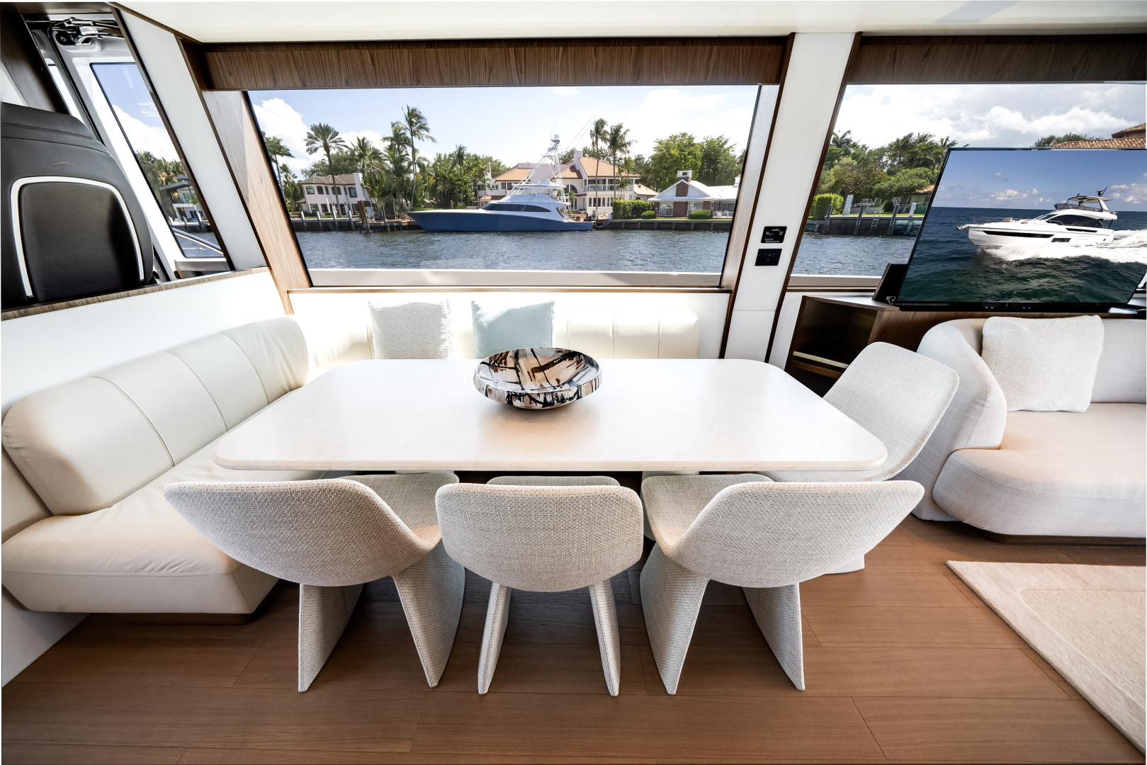 2026 Azimut Fly 72 - Image 35