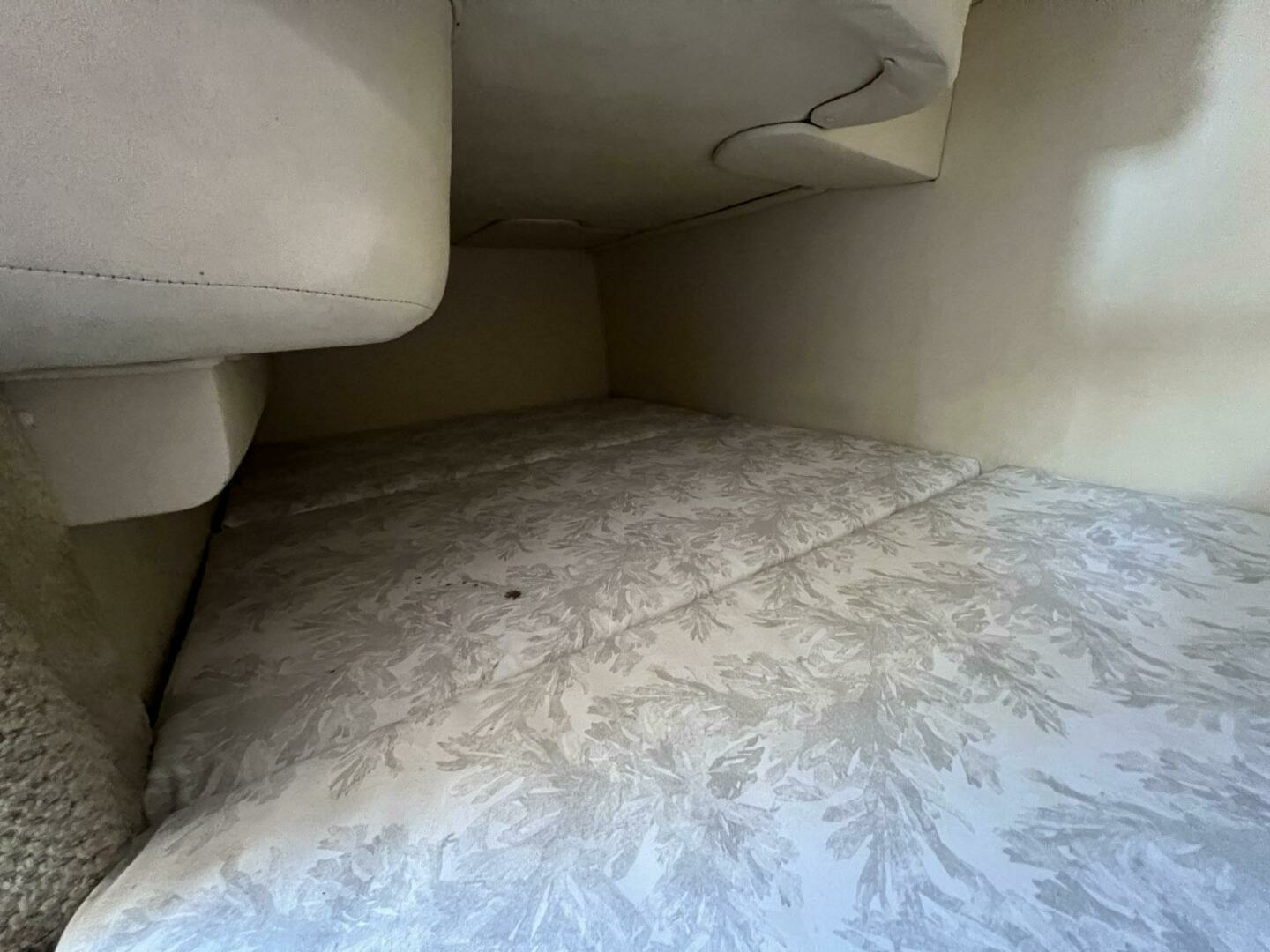 2005 Sea Ray 280 Sundancer - Image 20