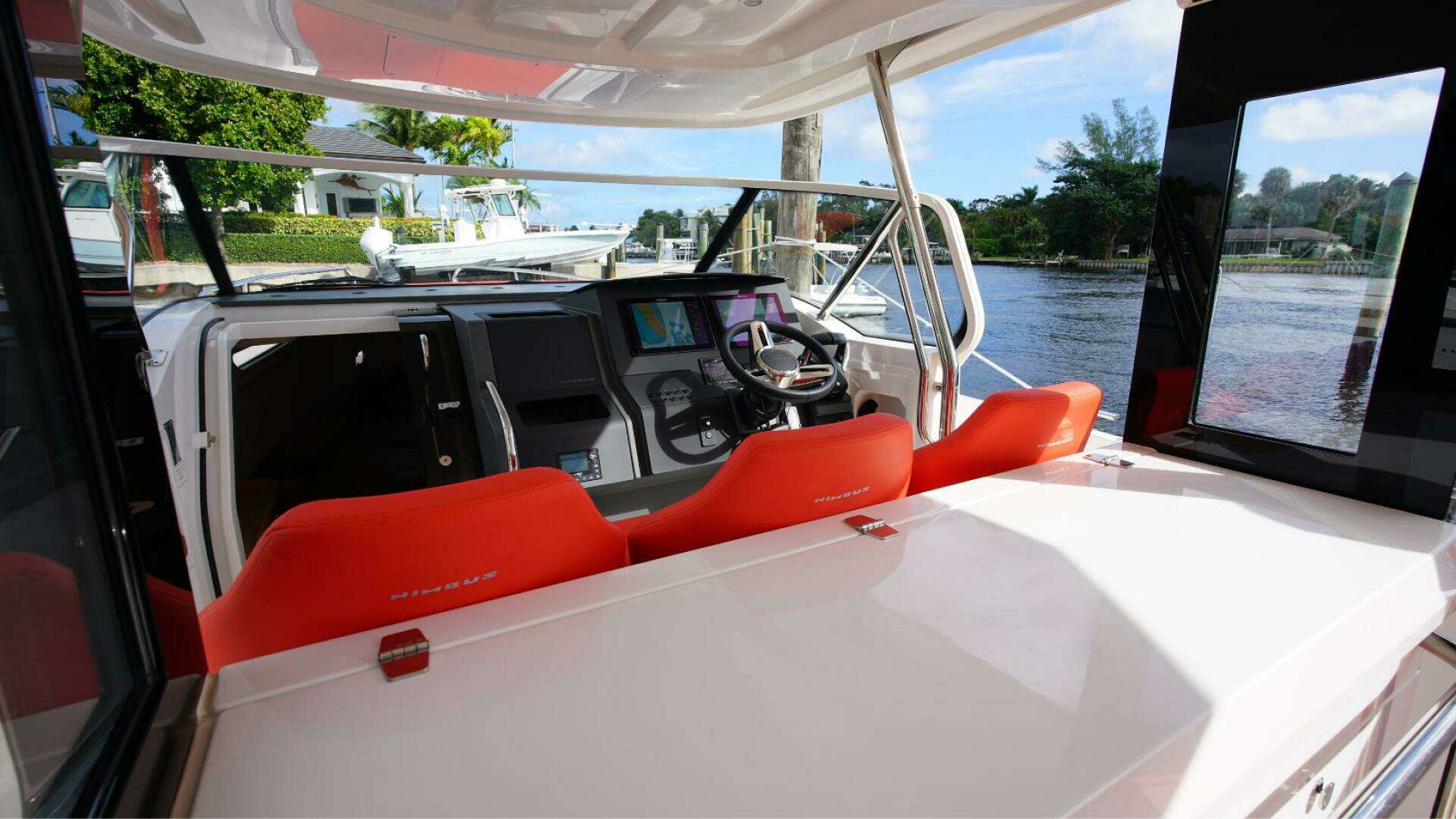 2024 Nimbus Tender 11 - Image 7