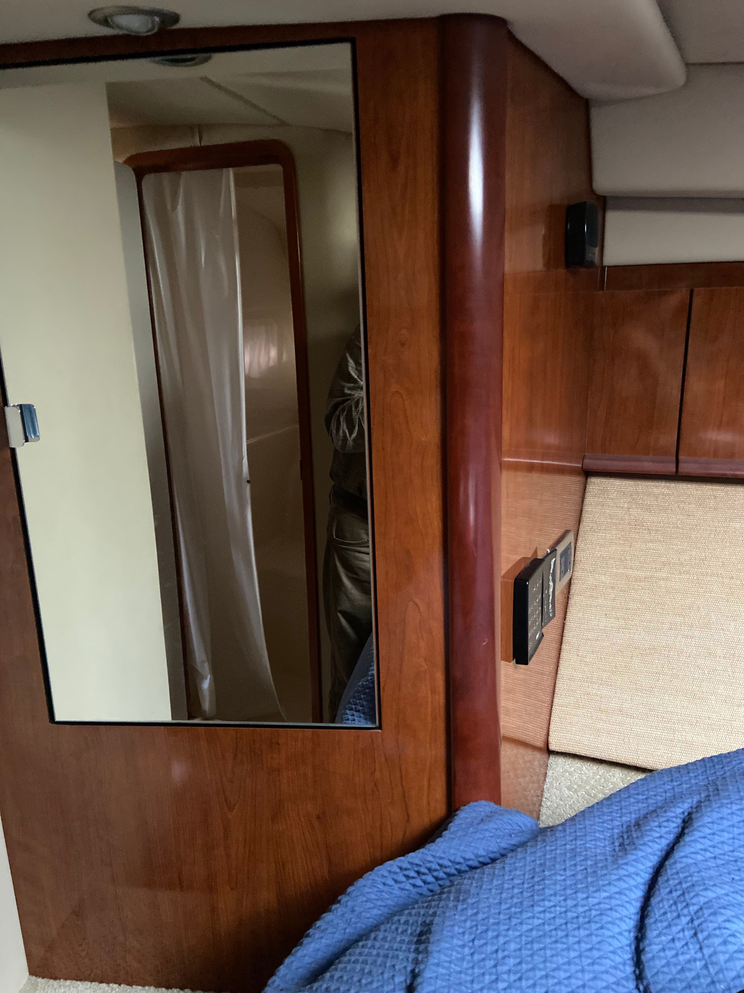 2005 Sea Ray 390 Sundancer - 18