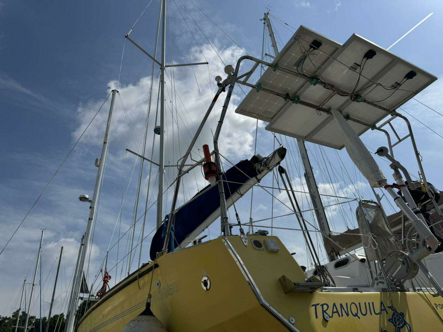 2009 RM Yachts RM1050 - Image 12