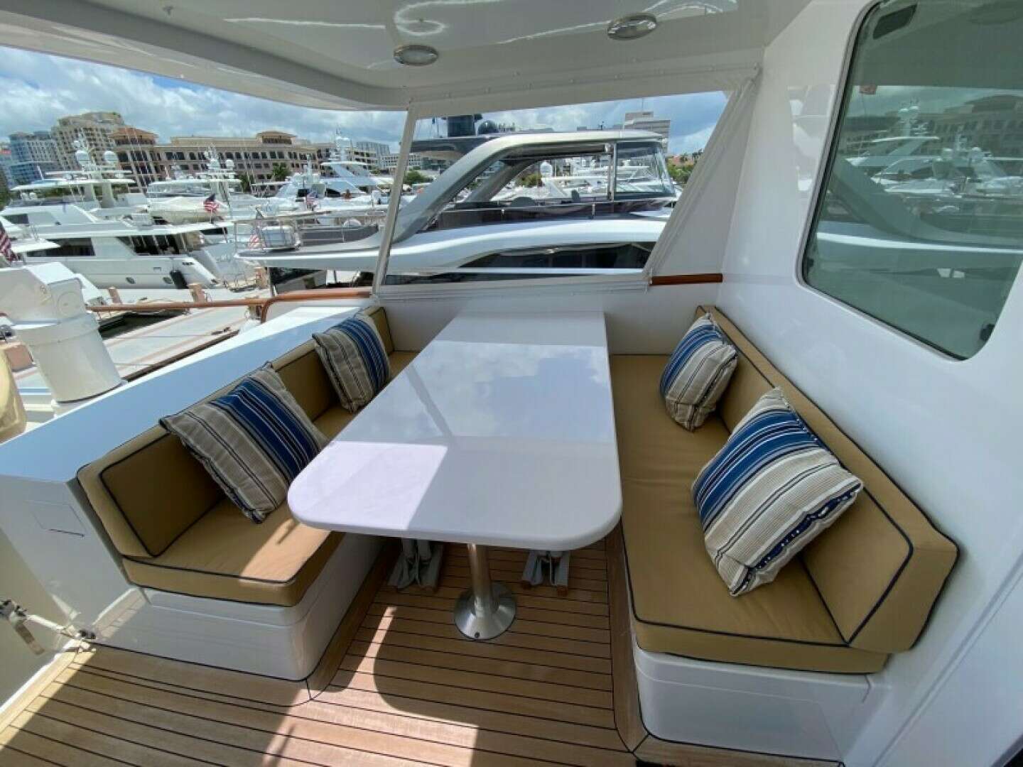 2003 New England Boatworks Enclosed Raised Pilothouse - Image 39