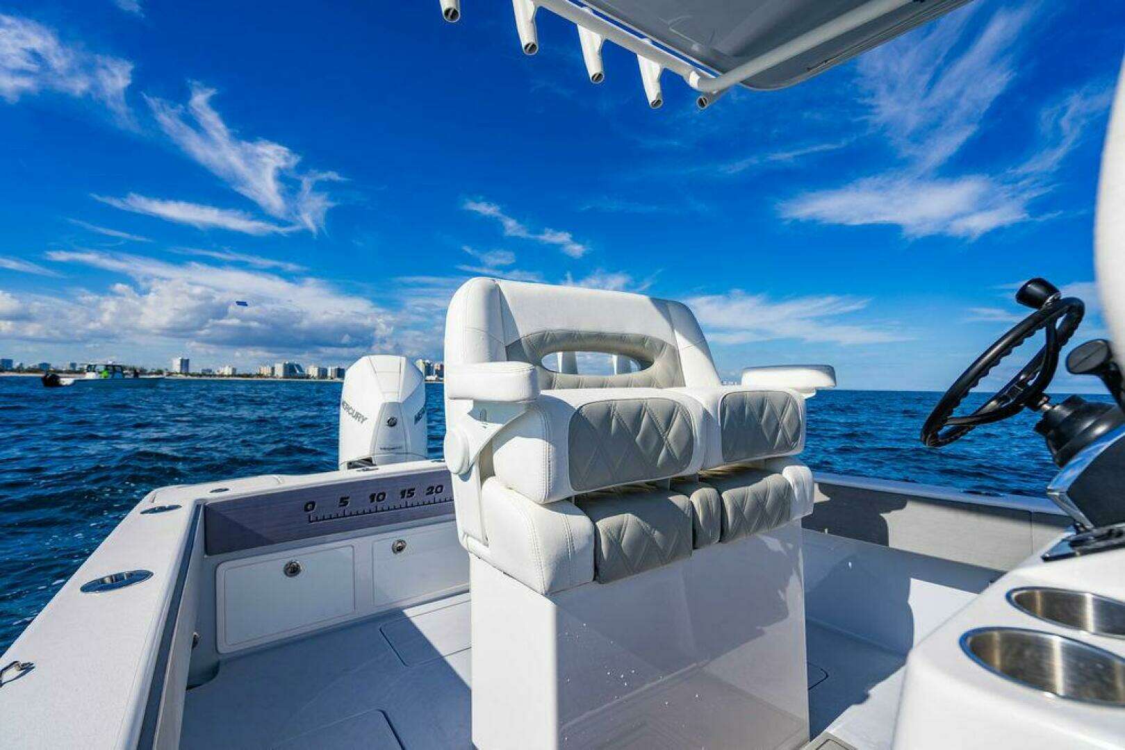 2026 Reef Runner 230 - Image 25
