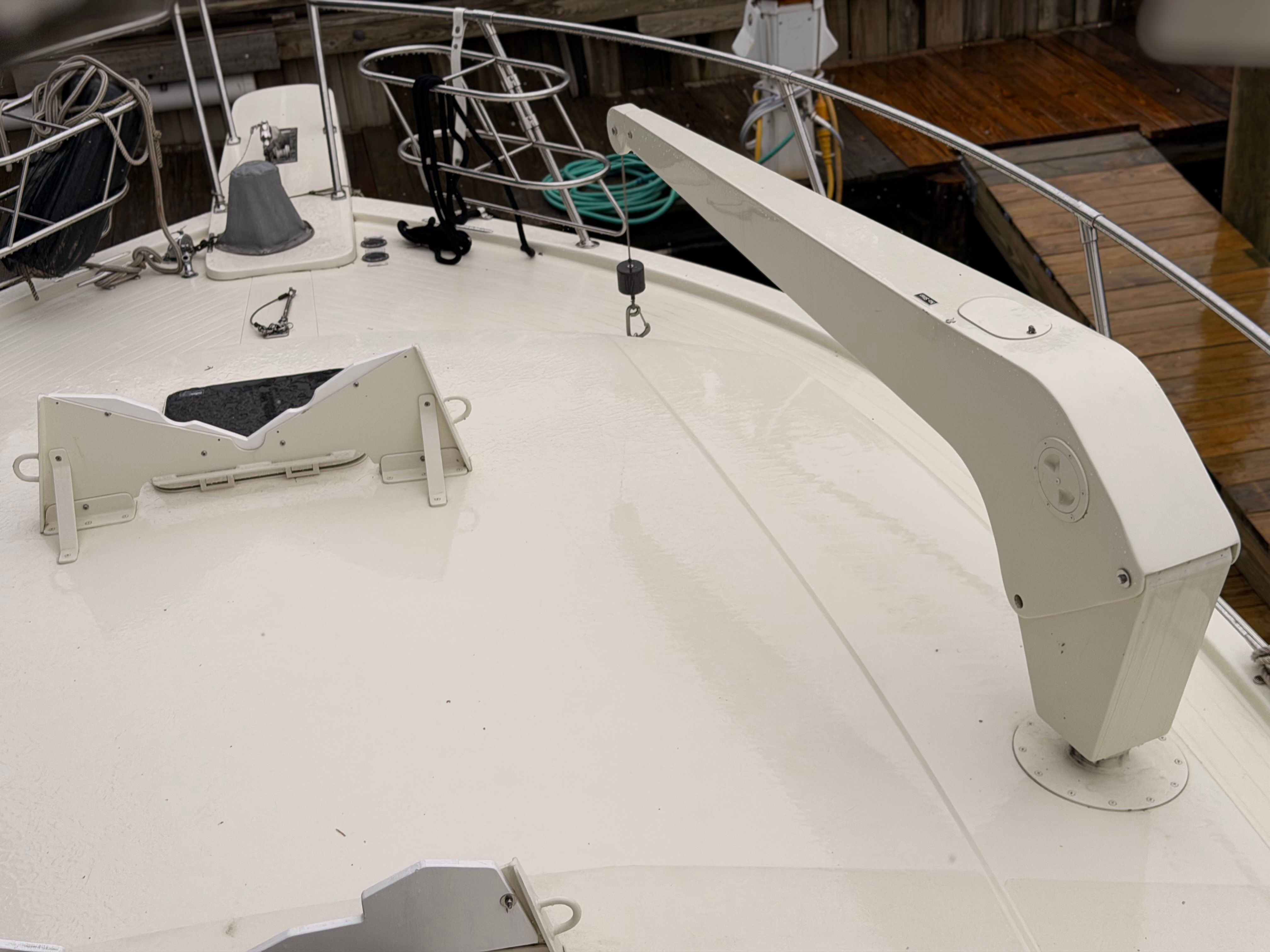 1987 Viking Dbl Cabin Motor Yacht - 10