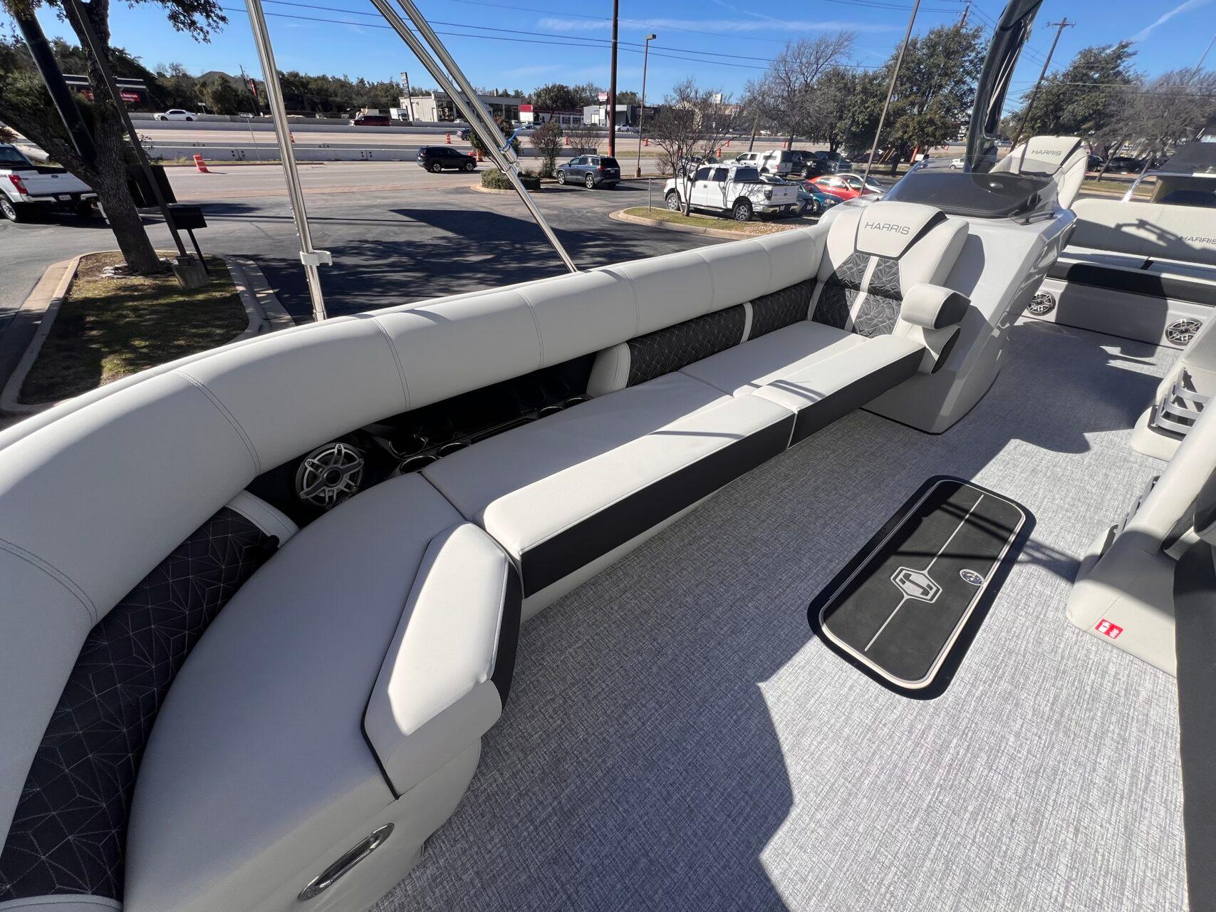 2025 Harris Grand Mariner 270 - 13