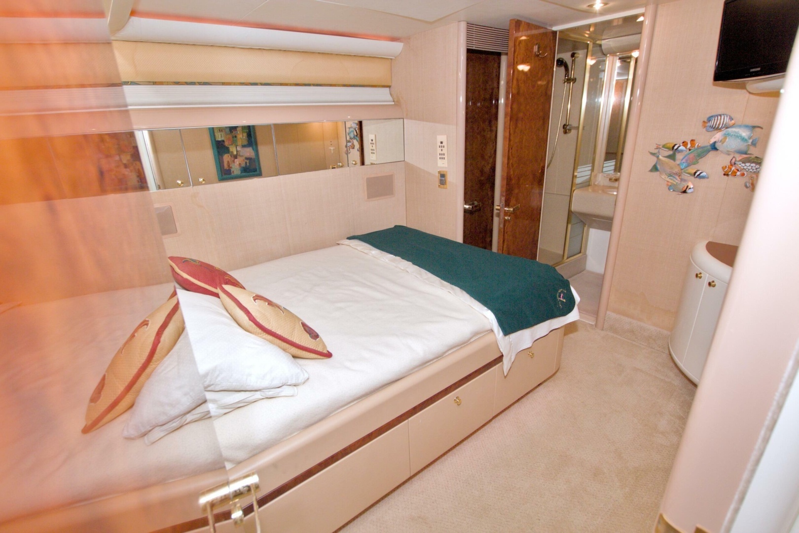 1998 Lazzara Yachts 76 Skylounge Grand Salon - Image 33