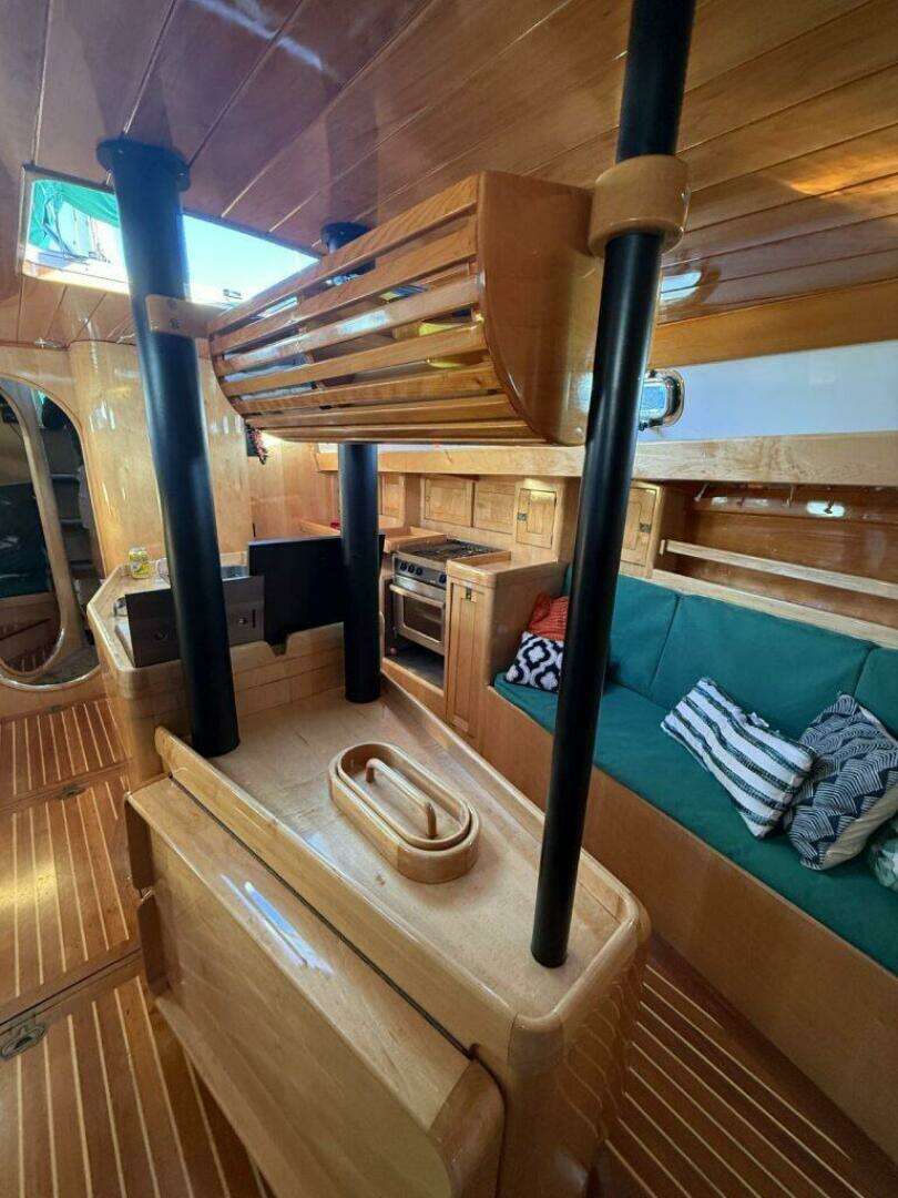 2007 Schooner — - Image 30