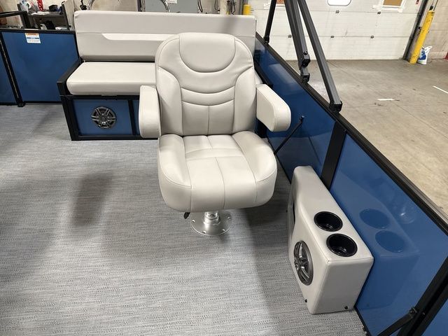 2026 Godfrey Marine Xperience 2286 SFLX - 12