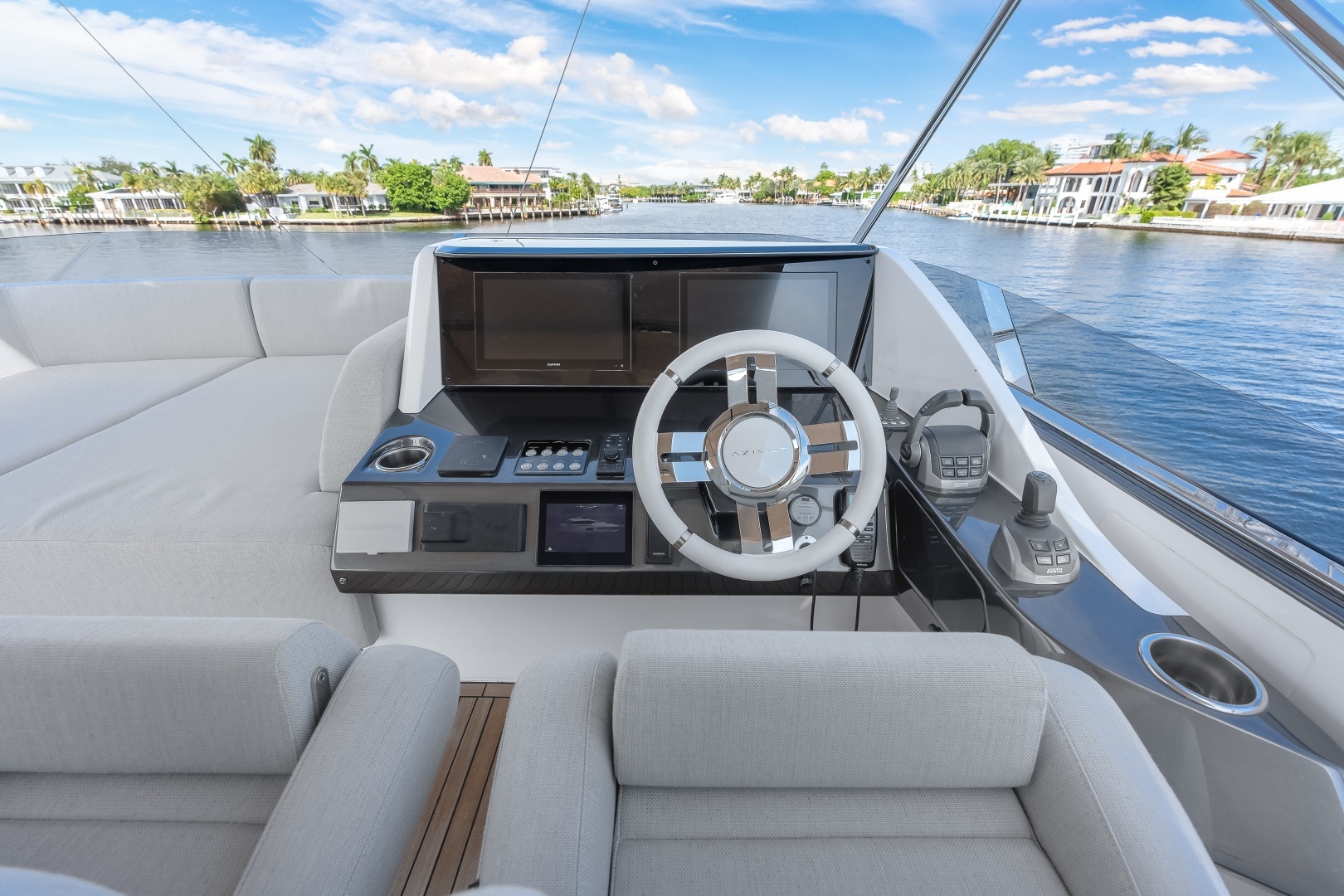 2024 Azimut S8 - Image 28