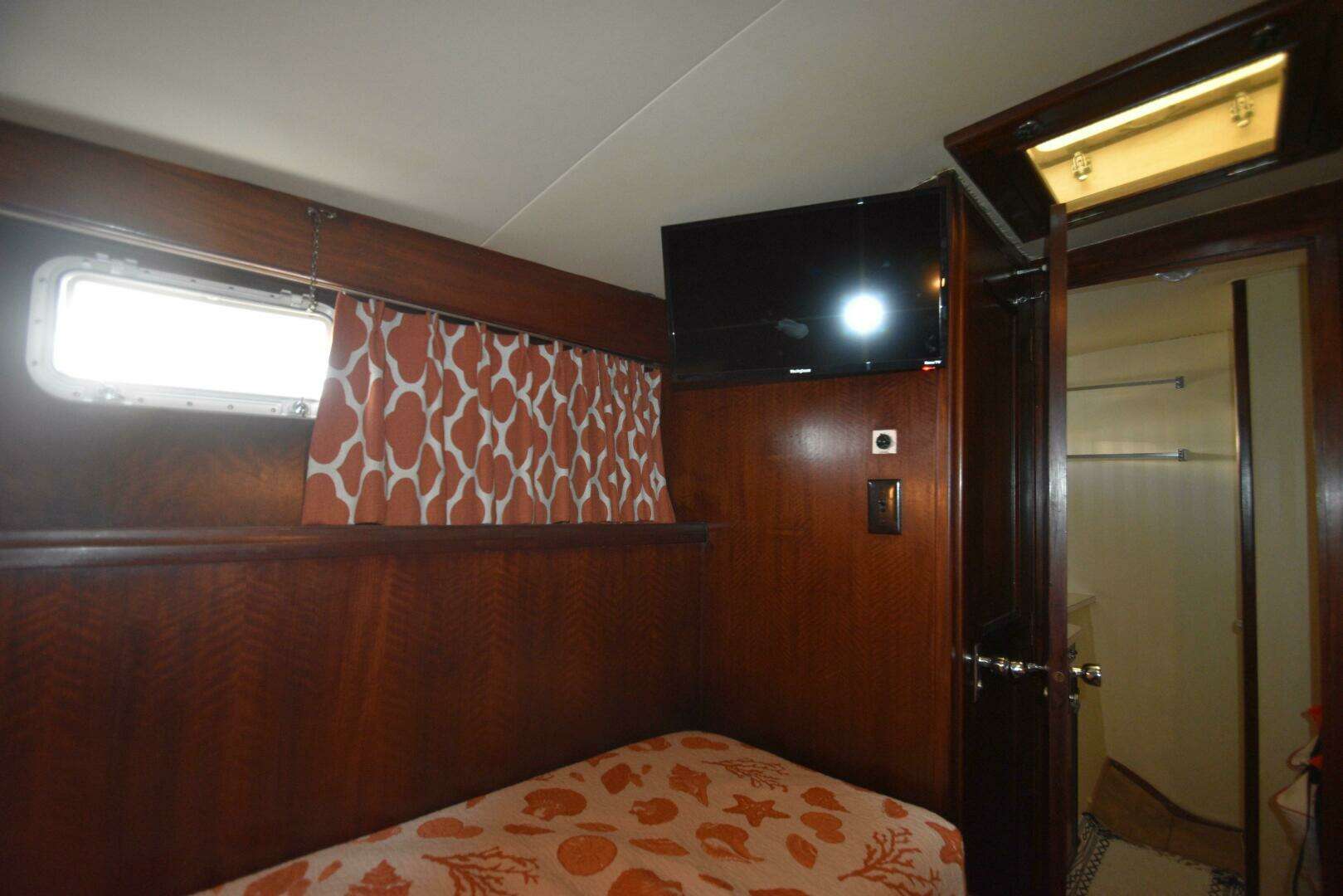 1978 Hatteras 46 Convertible - Image 45