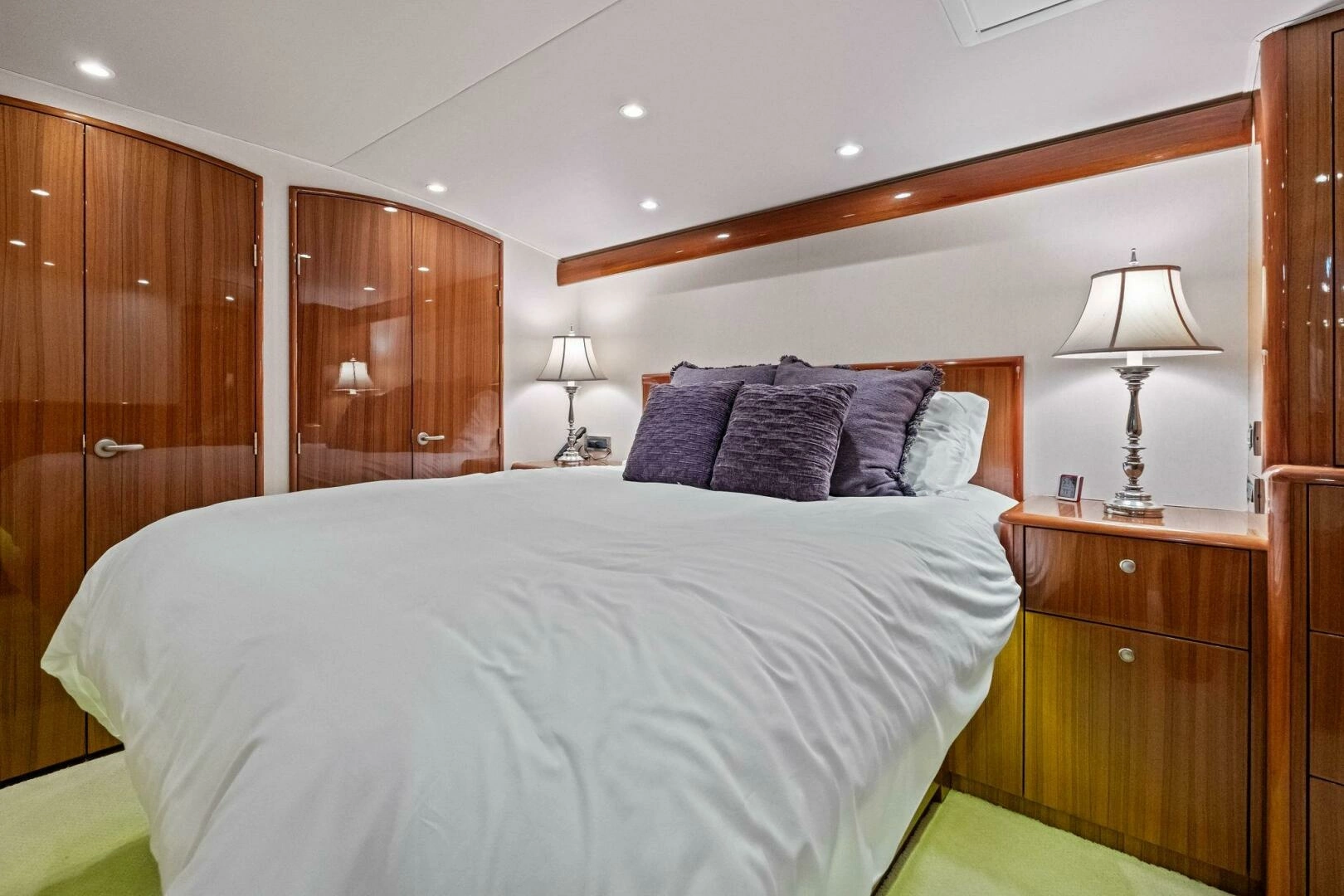 2008 Viking 64 Convertible - Image 51