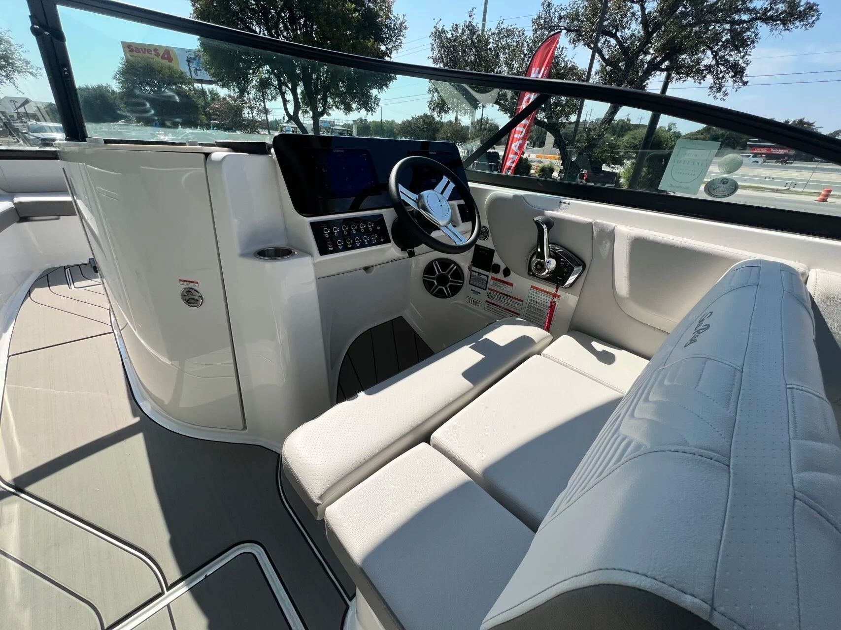 2026 Sea Ray SDX270 SURF - 25