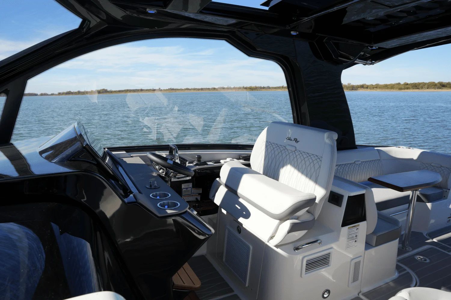 2025 Sea Ray Sundancer 370 - 20