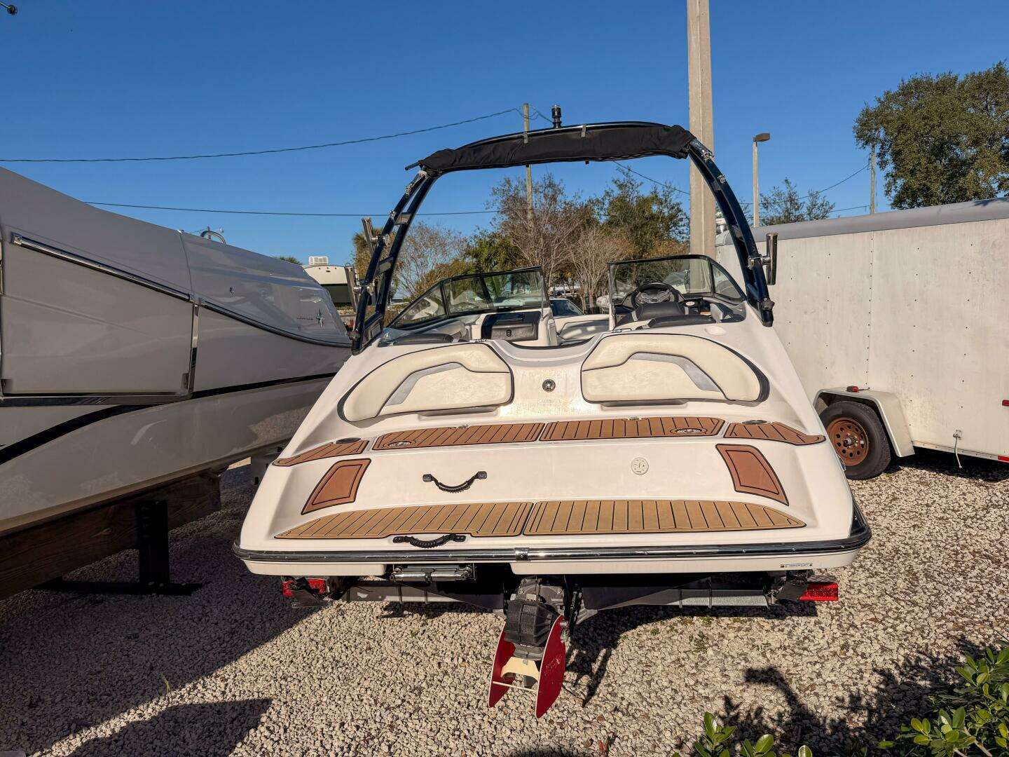 2017 Yamaha Boats AR195 - Image 19