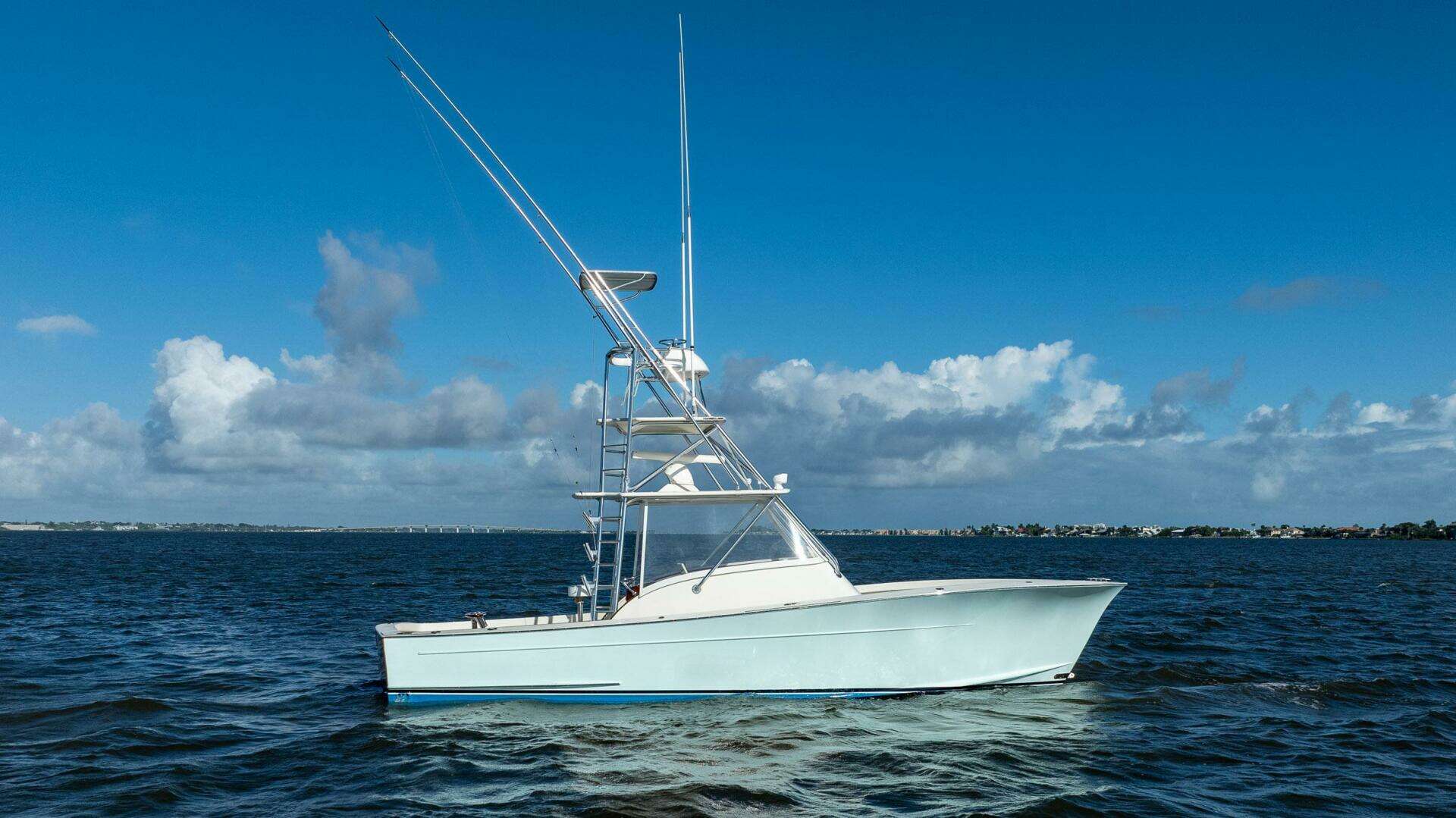 2003 Gamefisherman 34 Express - Image 3