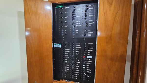 Electrical panel inside a 2000 Carver 450 Voyager Pilothouse yacht.