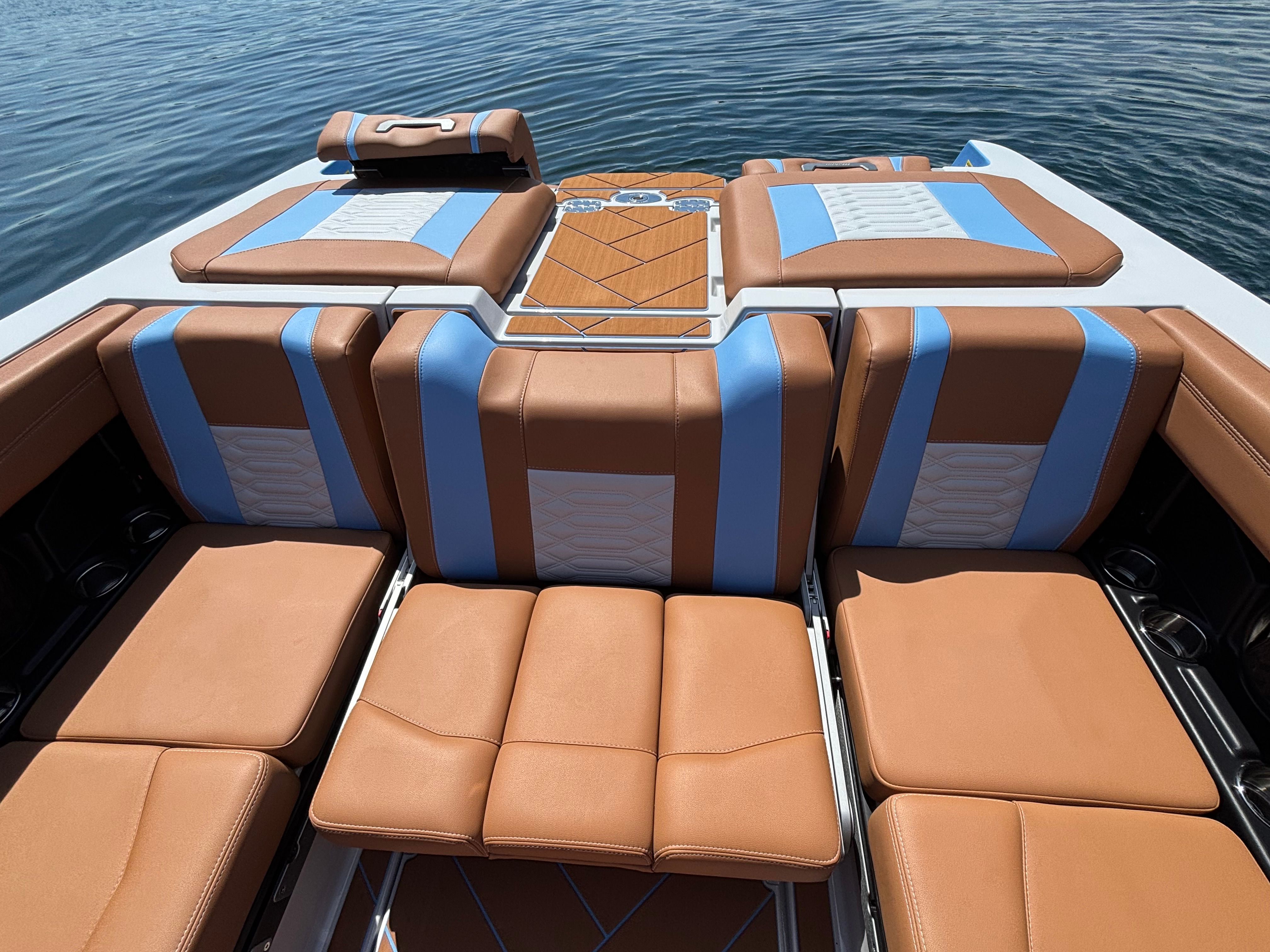 2026 Malibu 26 LSV - 12
