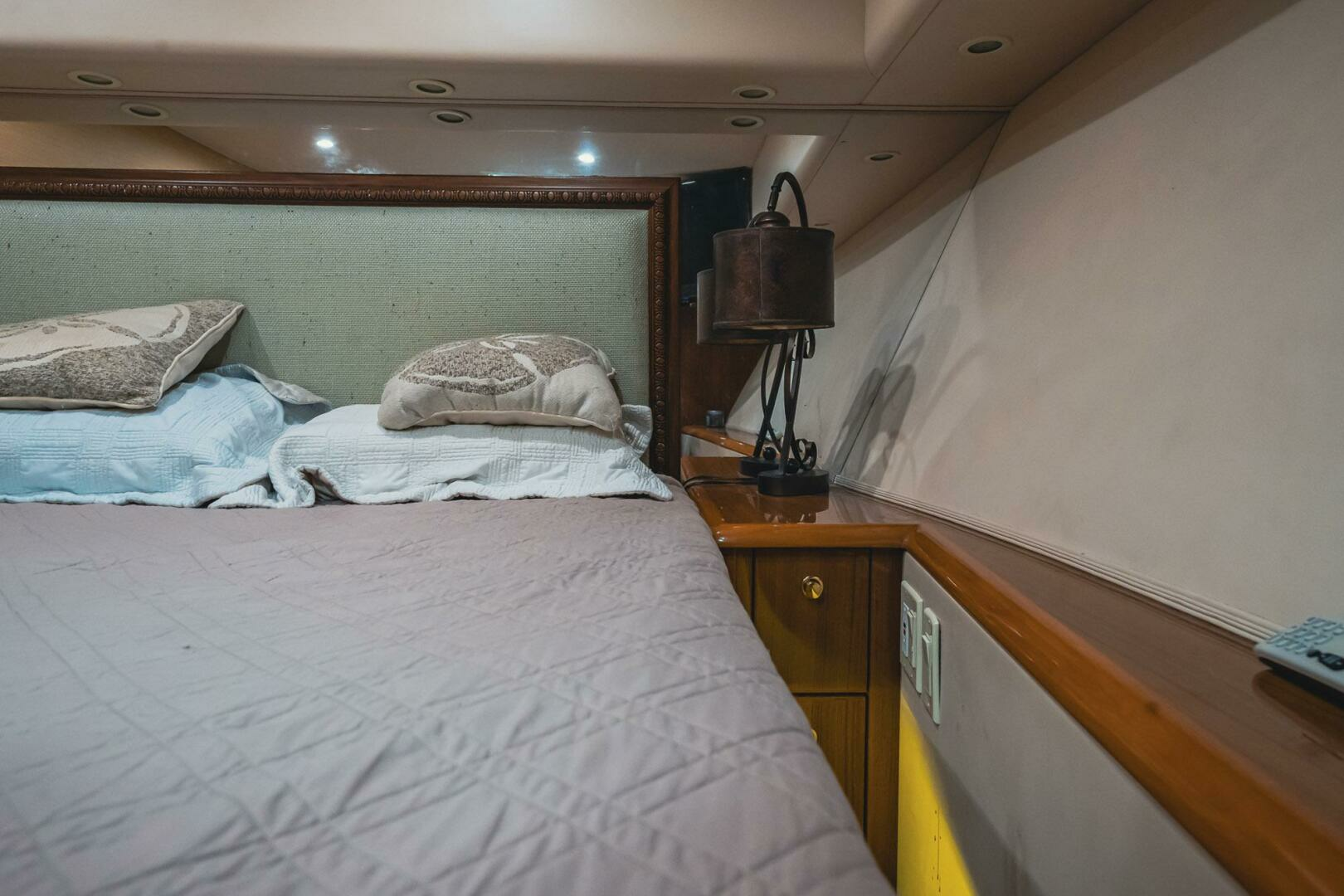 2005 Viking Convertible - Image 26