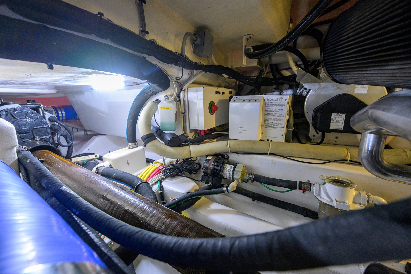 2015 Viking 42 Convertible - Image 49