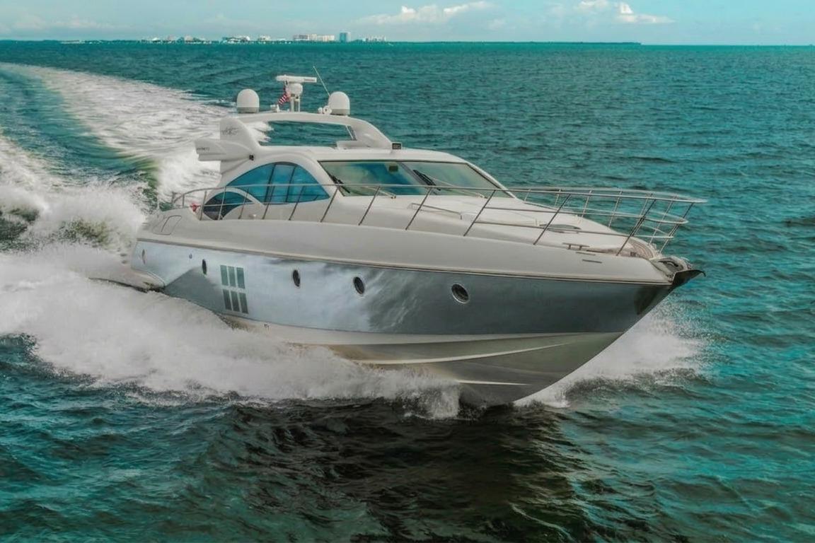 2007 Azimut 68S