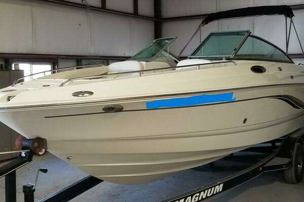 2006 Chaparral 256 SSi