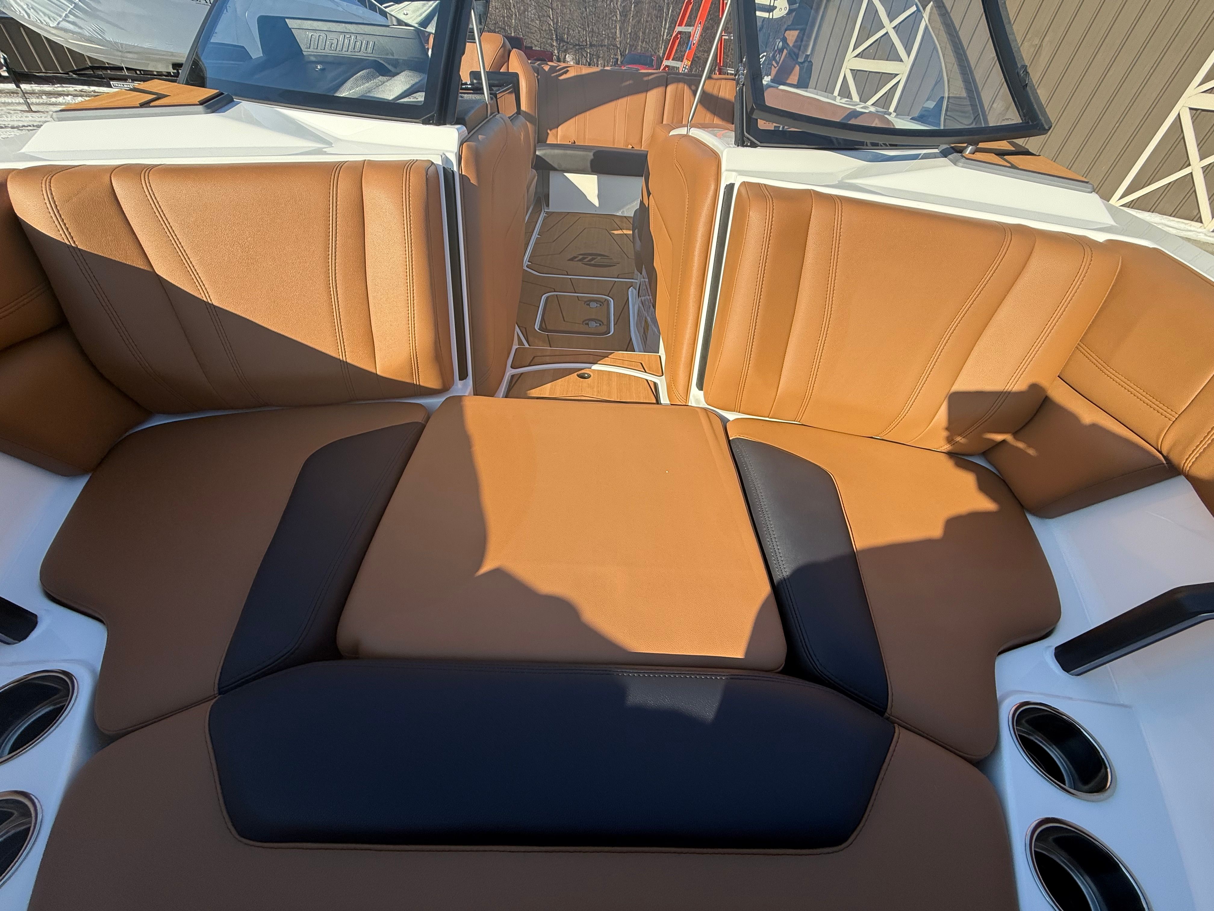 2026 Malibu Wakesetter 21 LX - 39