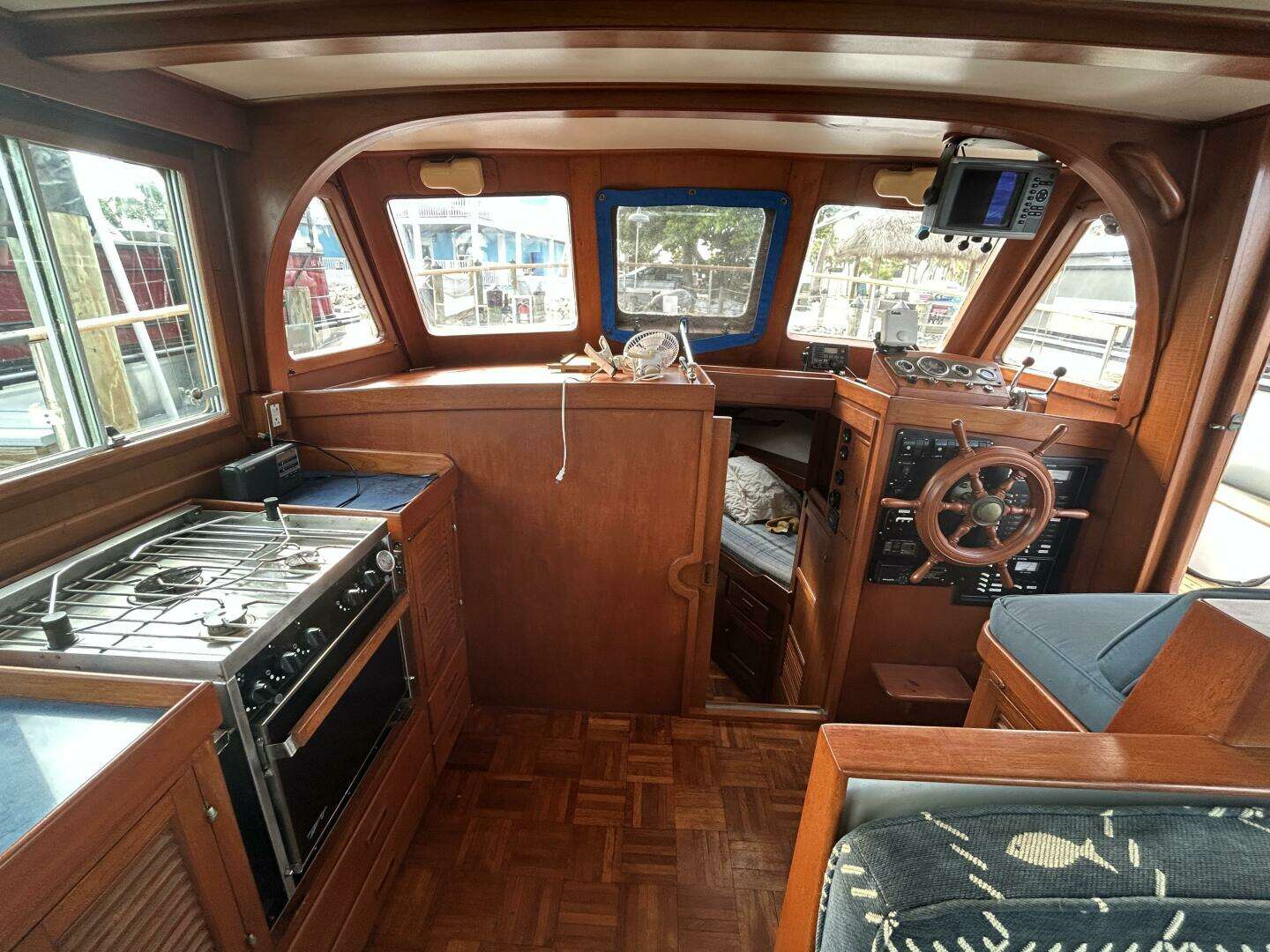 1978 Albin Dual Cabin - Image 13