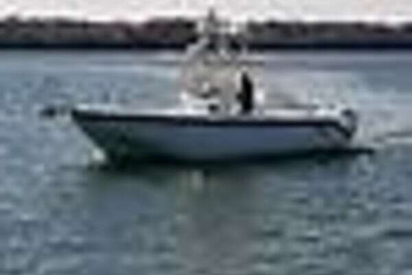 2001 Boston Whaler 26 Outrage