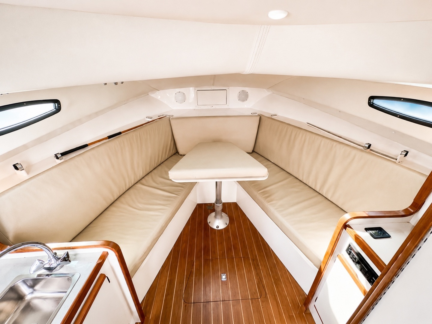 1997 Blackfin 29 Combi - Image 15