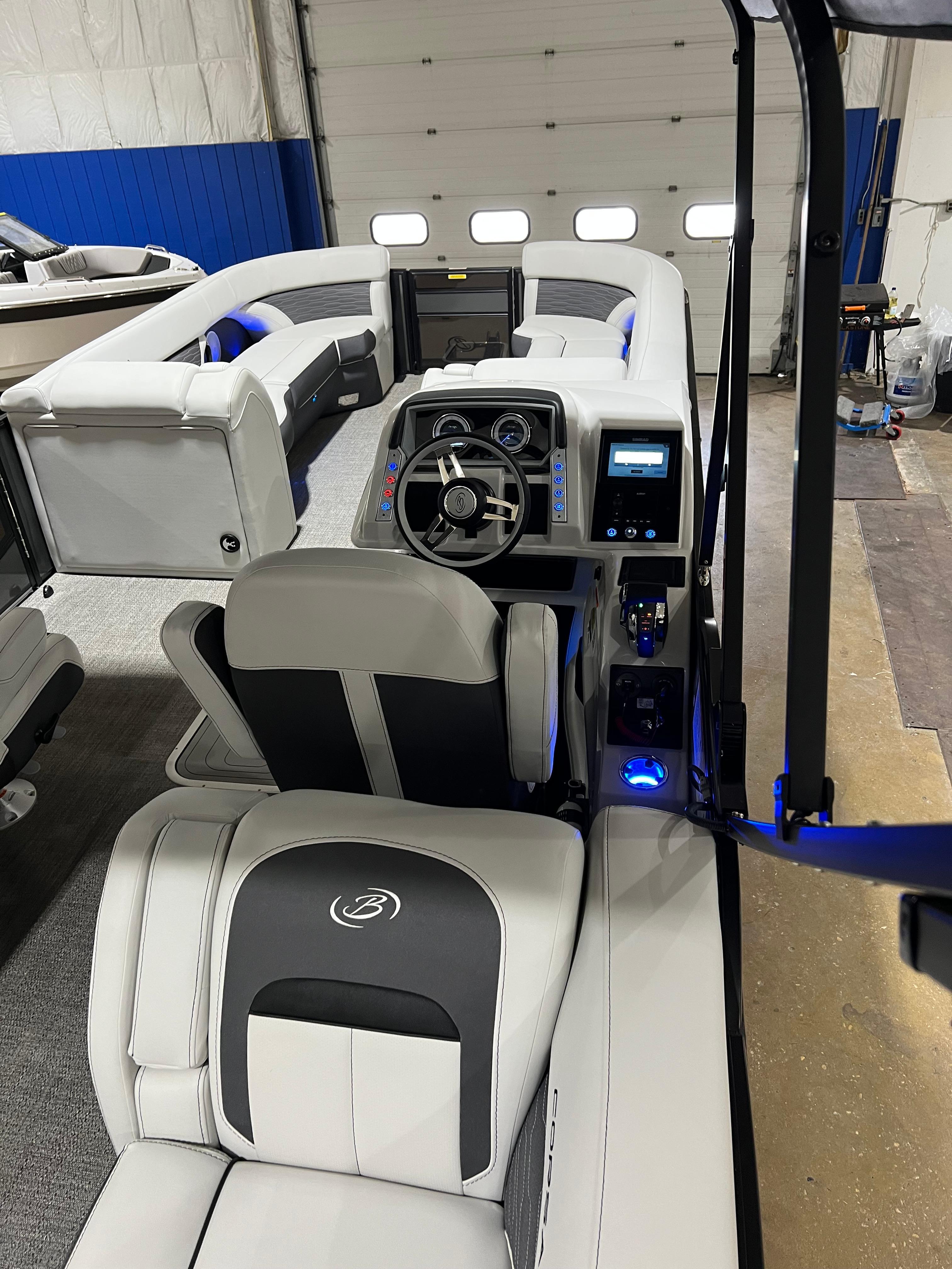 2023 Barletta Corsa 25QC - 9