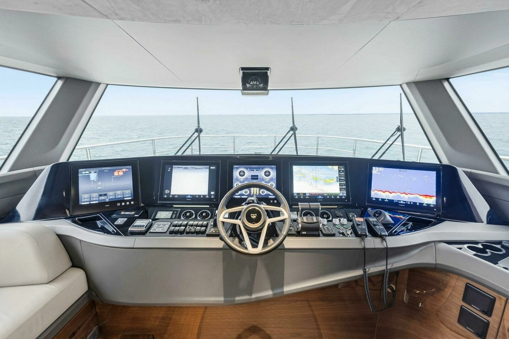 2024 Princess X80 - Image 13
