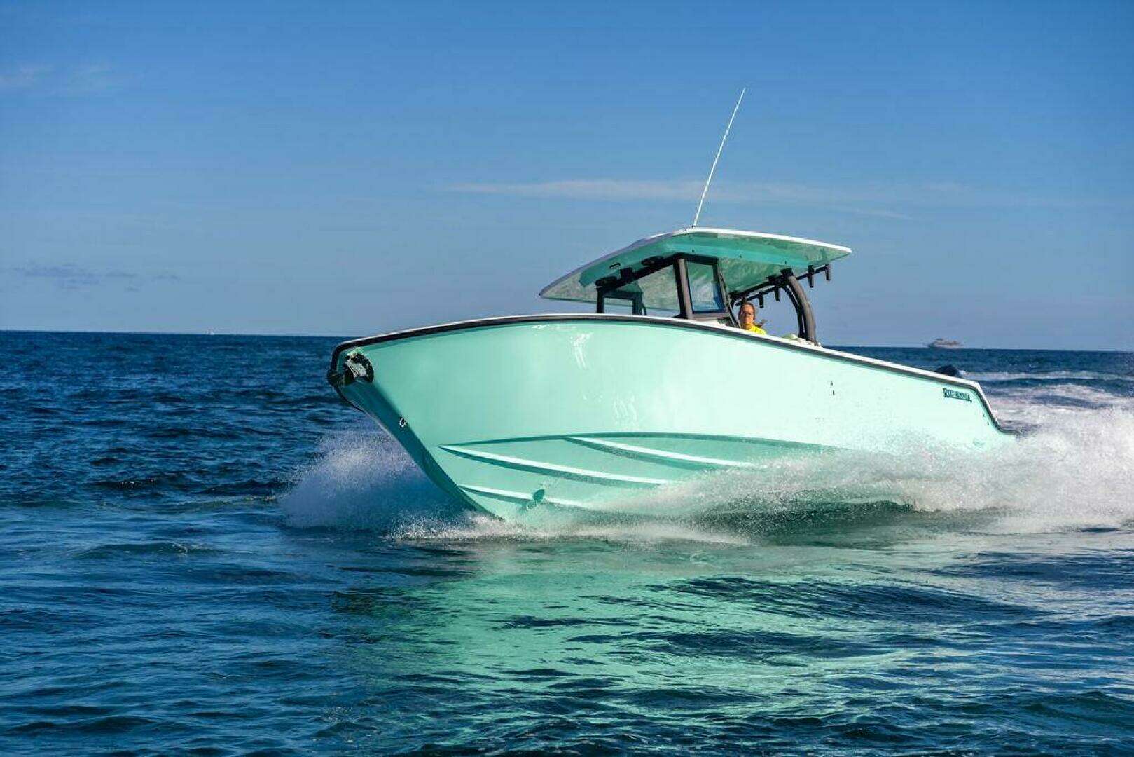 2026 Reef Runner 340 - Image 8