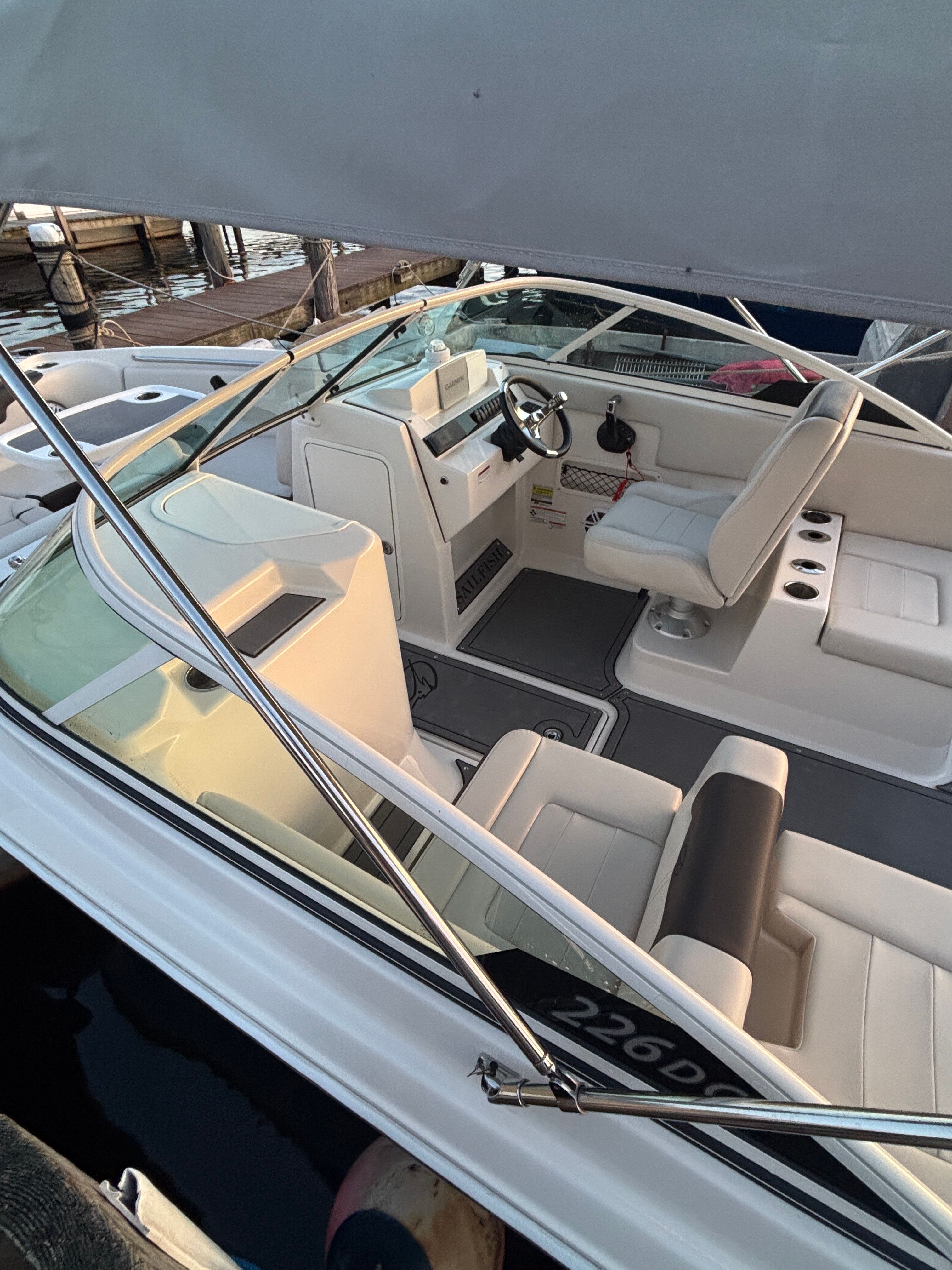 2024 Sailfish 226 DC - 9
