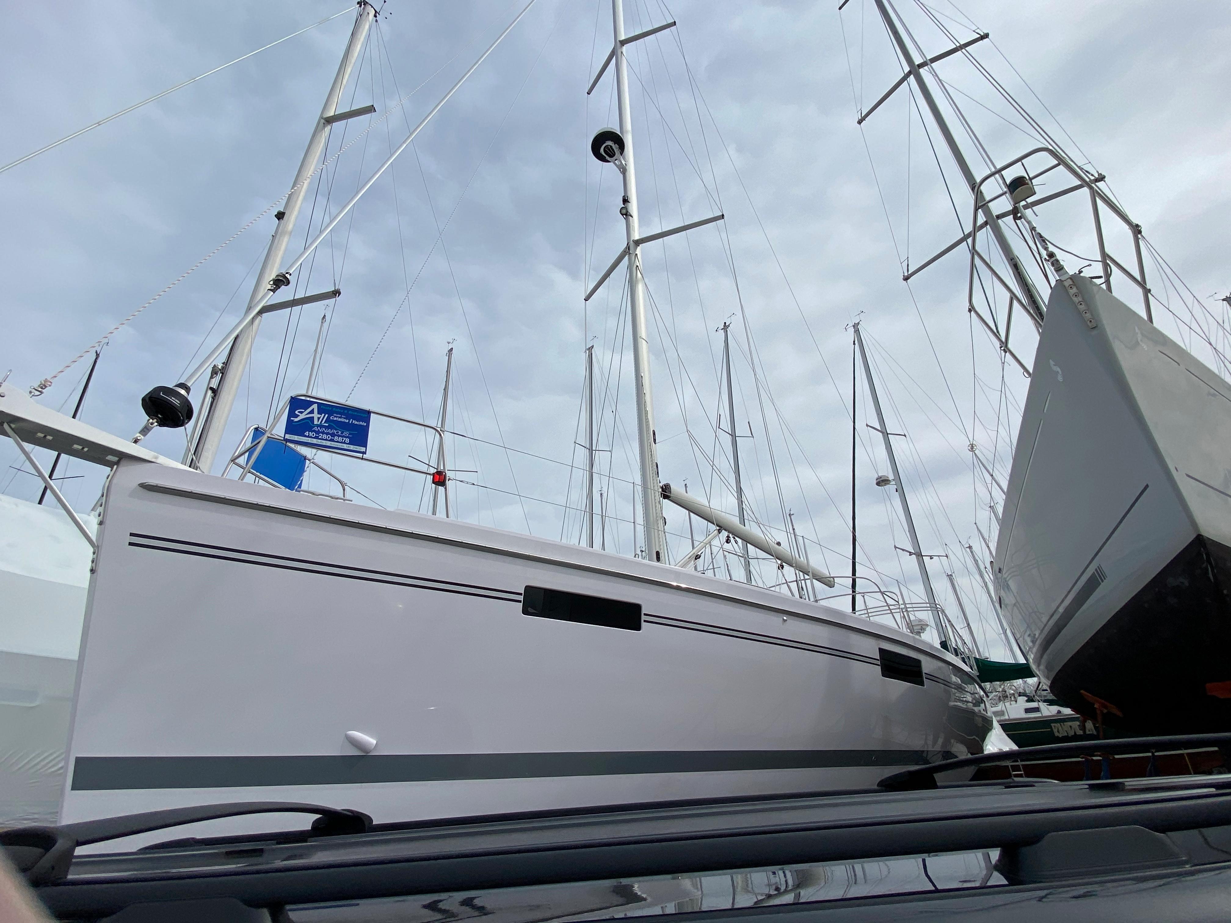 2025 Catalina 426